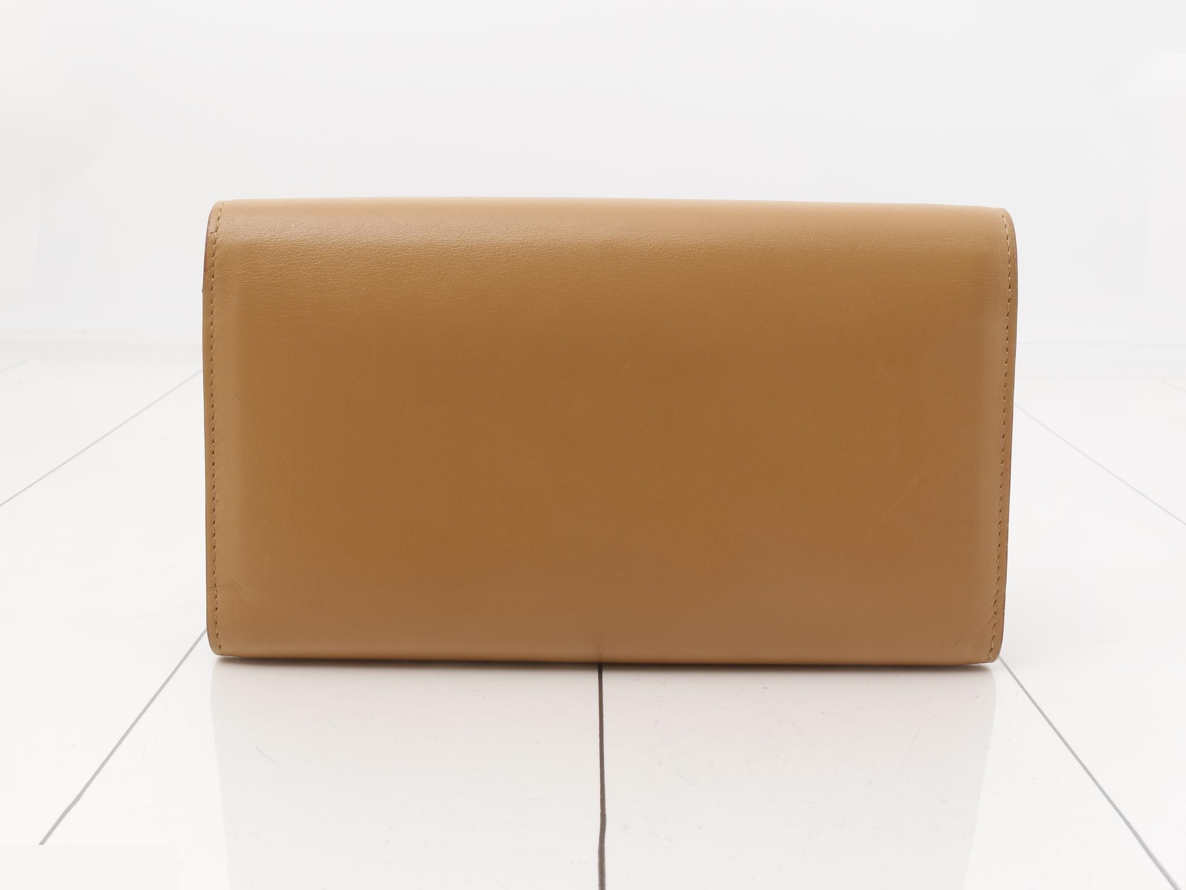 Other lines: Bags and Wallets — view 2