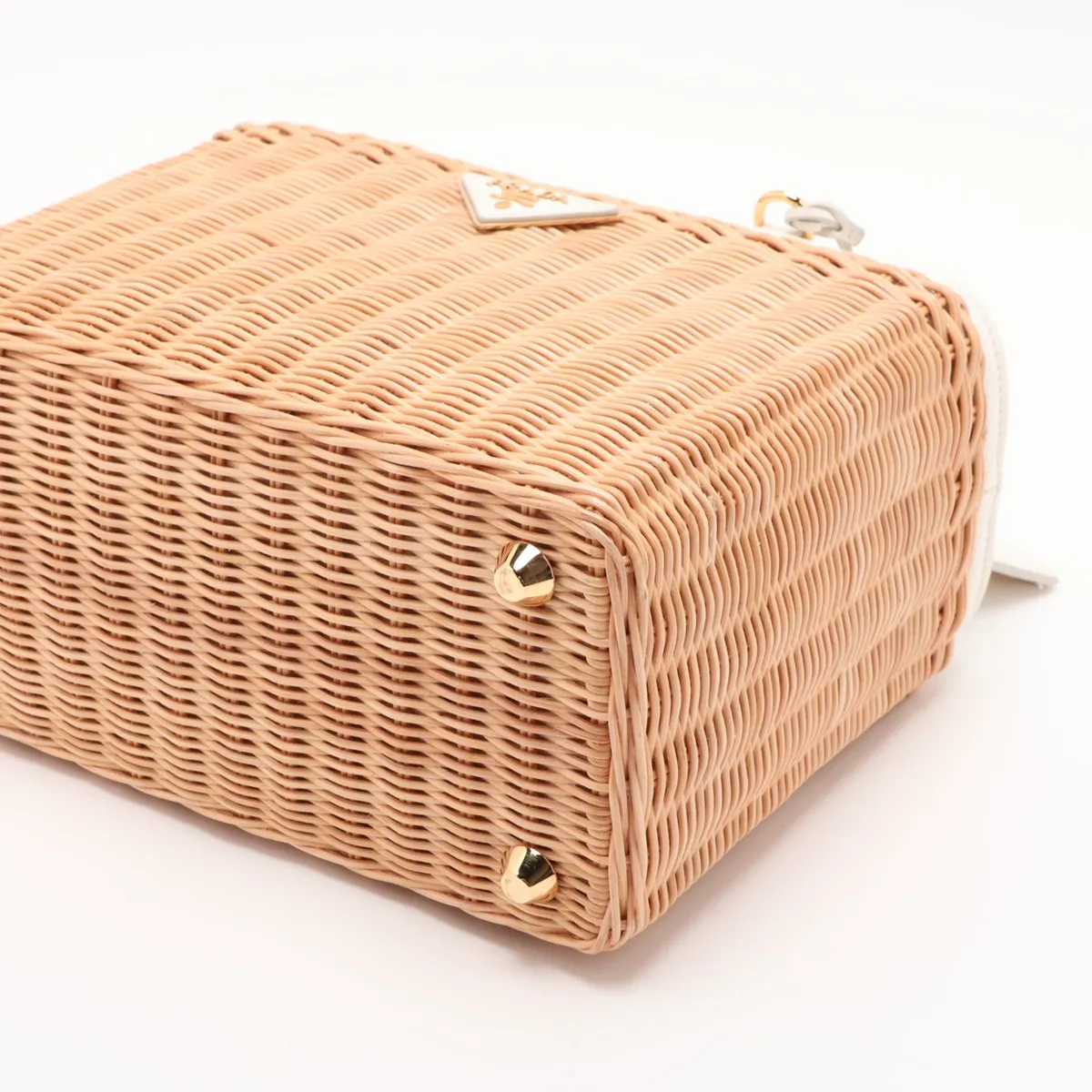 Wicker Rattan x Leather Handbag Beige x White — view 3