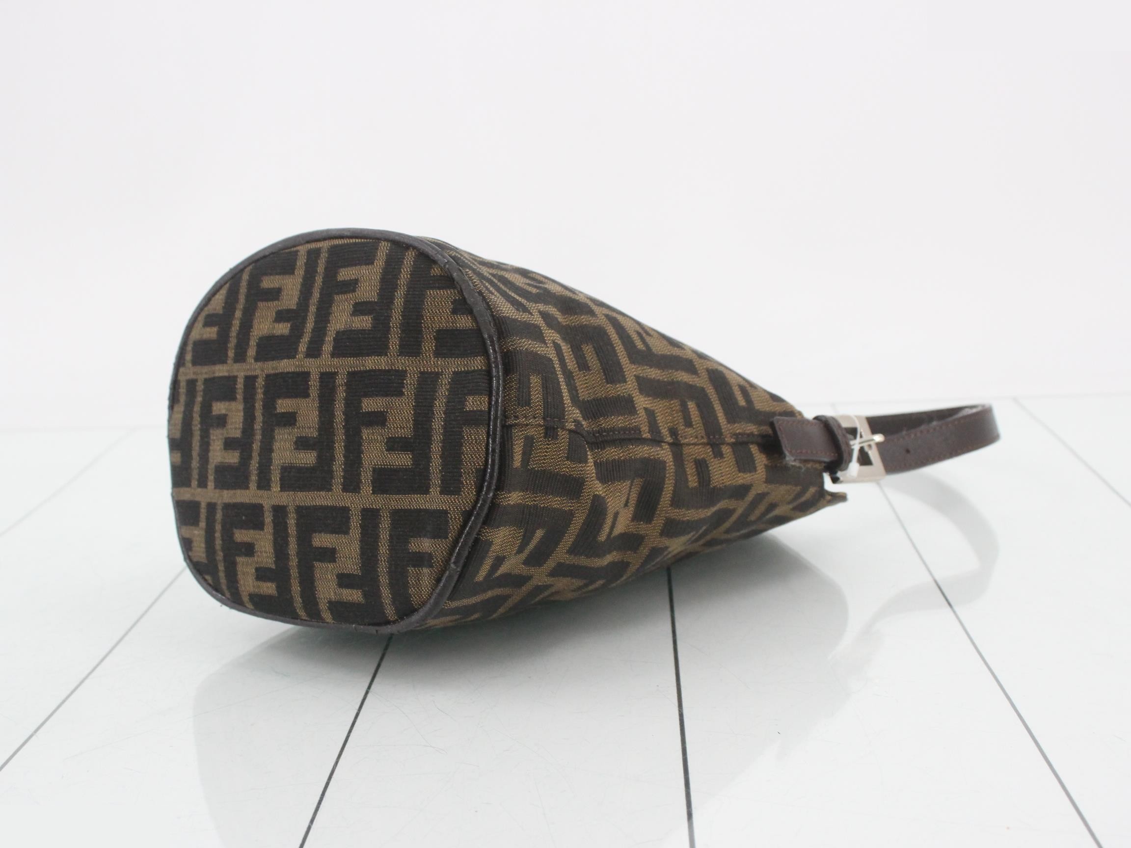 handbag — view 6