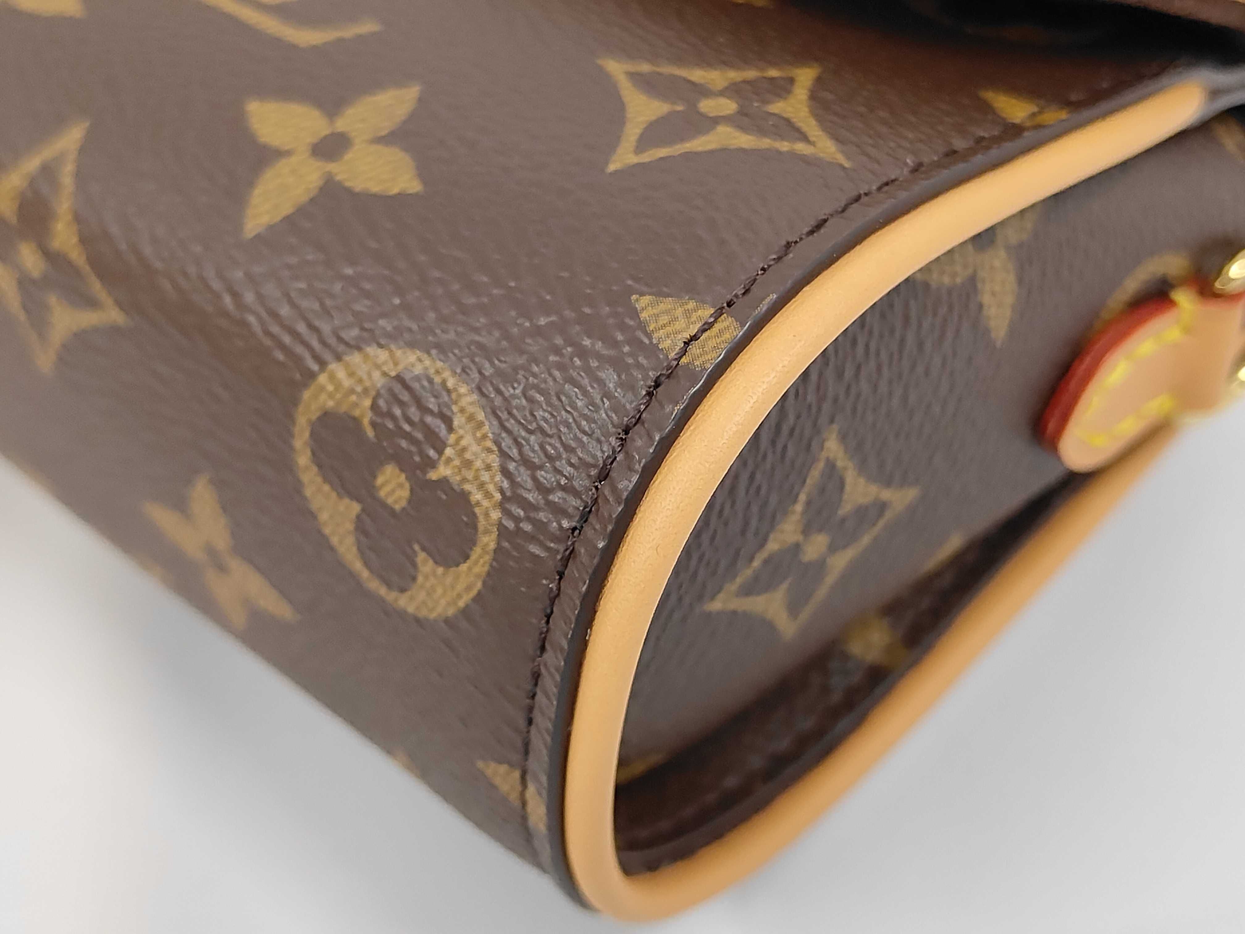 Monogram Pochette Camille M13566 Shoulder Bag — view 5