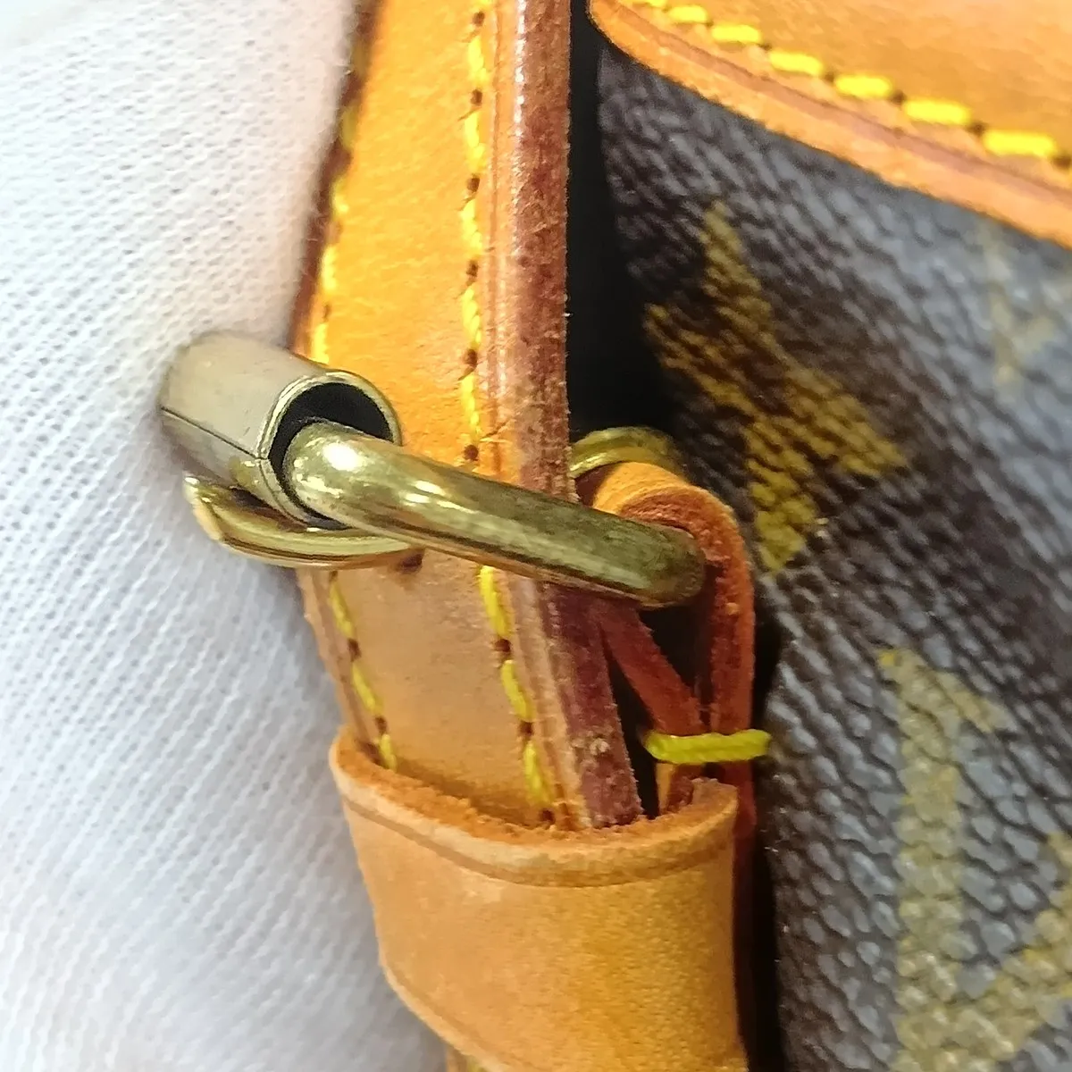 Monogram Bucket PM M42238 VI0091 Brown — view 15