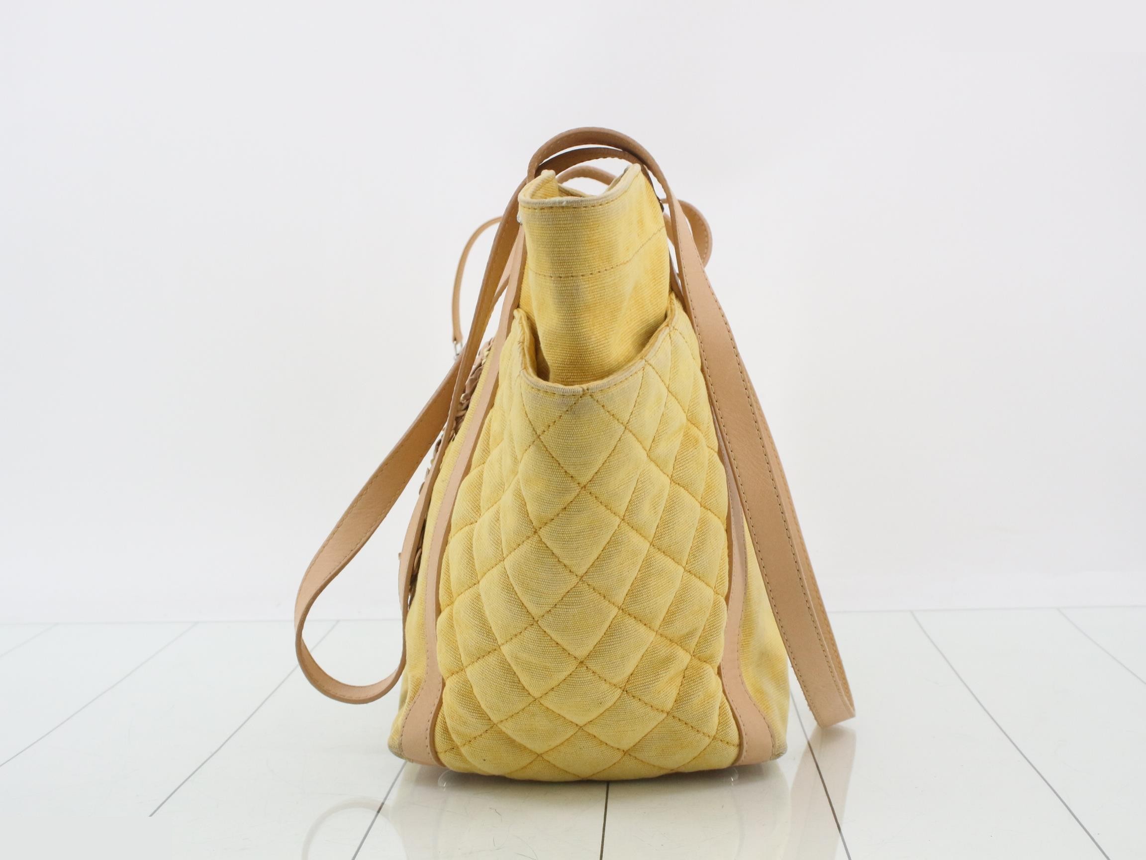 Camellia Tote Bag — view 3