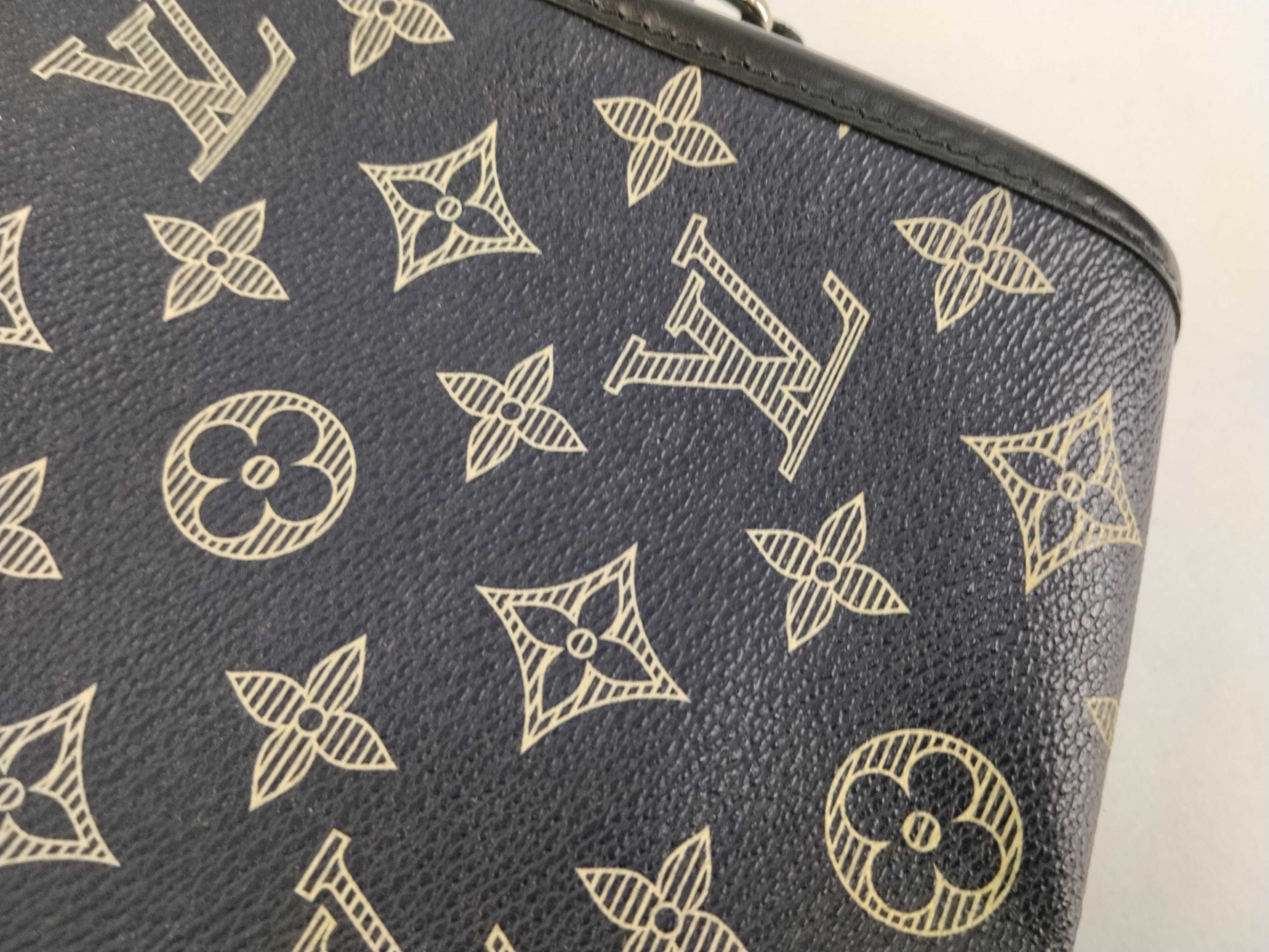 Monogram Empreinte Messenger BB Shoulder Bag — view 13