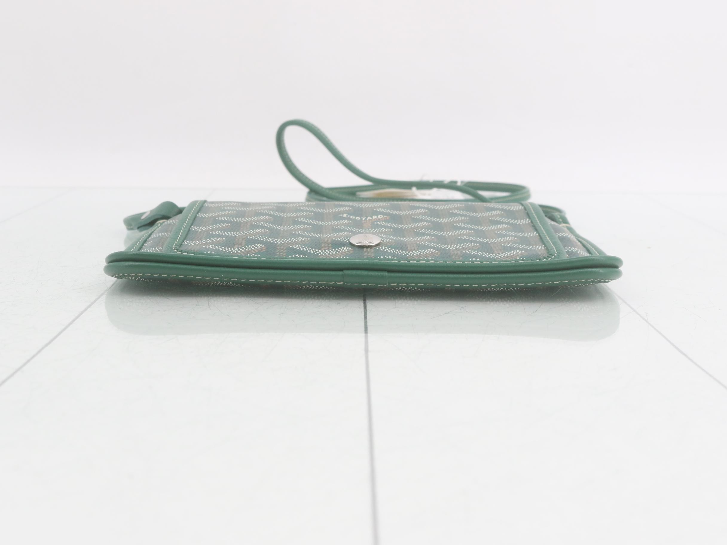 Plume PVC Shoulder Wallet, Green — view 3