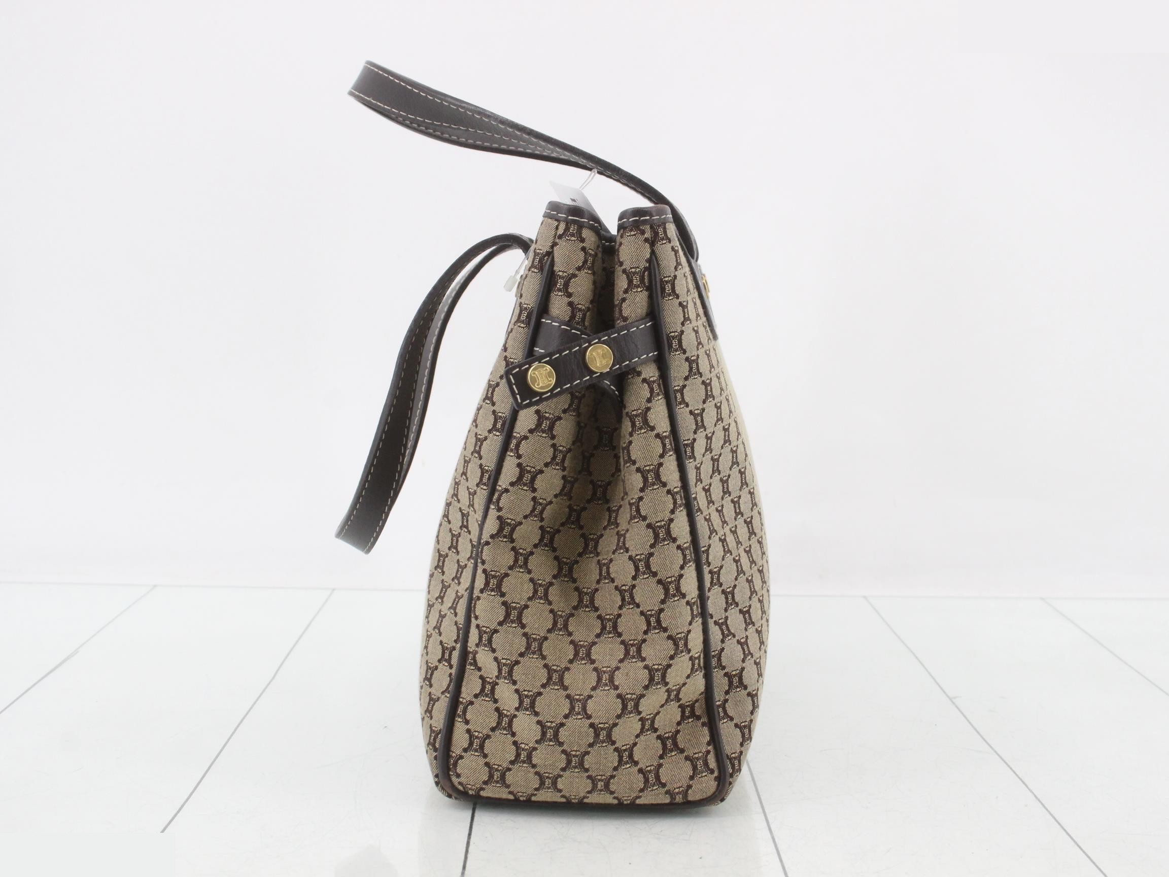Triomphe handbag — view 4