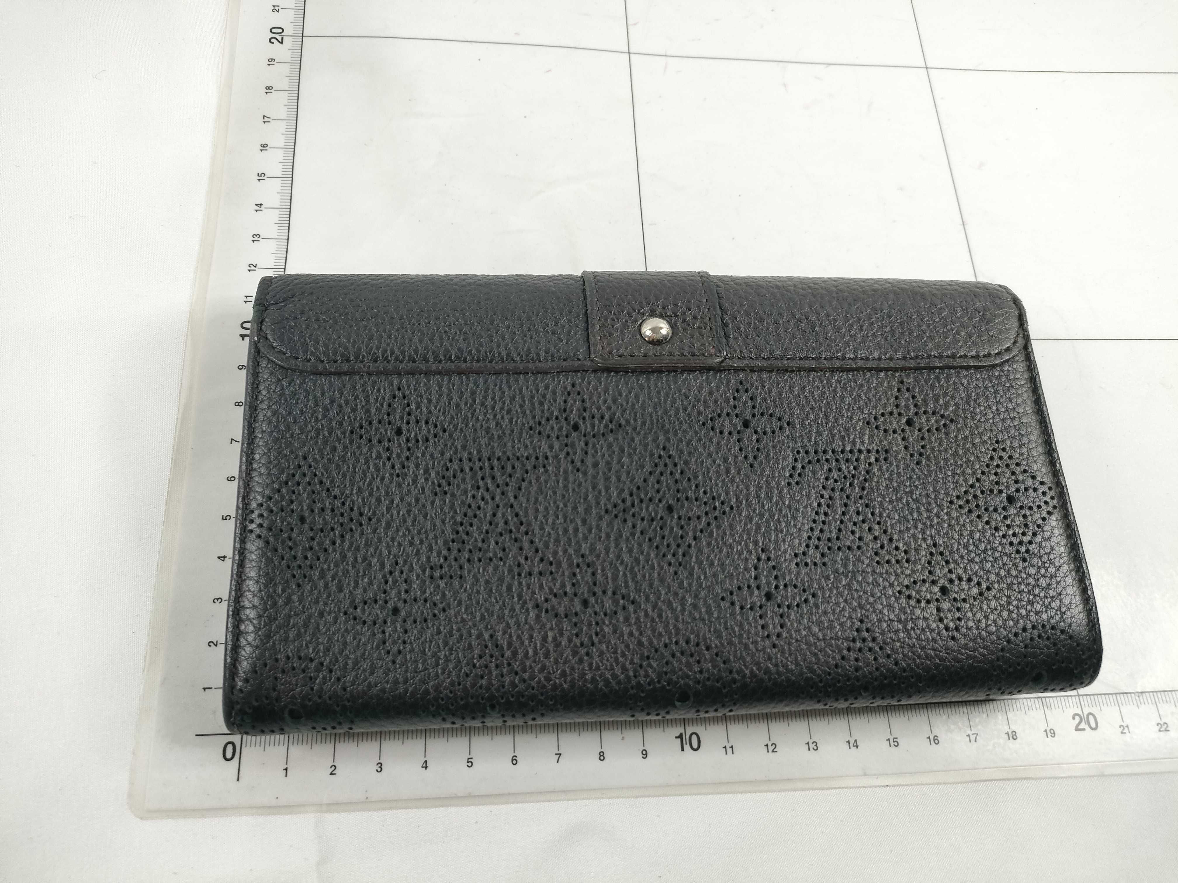 Mahina Monogram Portefeuille Iris Long Wallet M58163 — view 2
