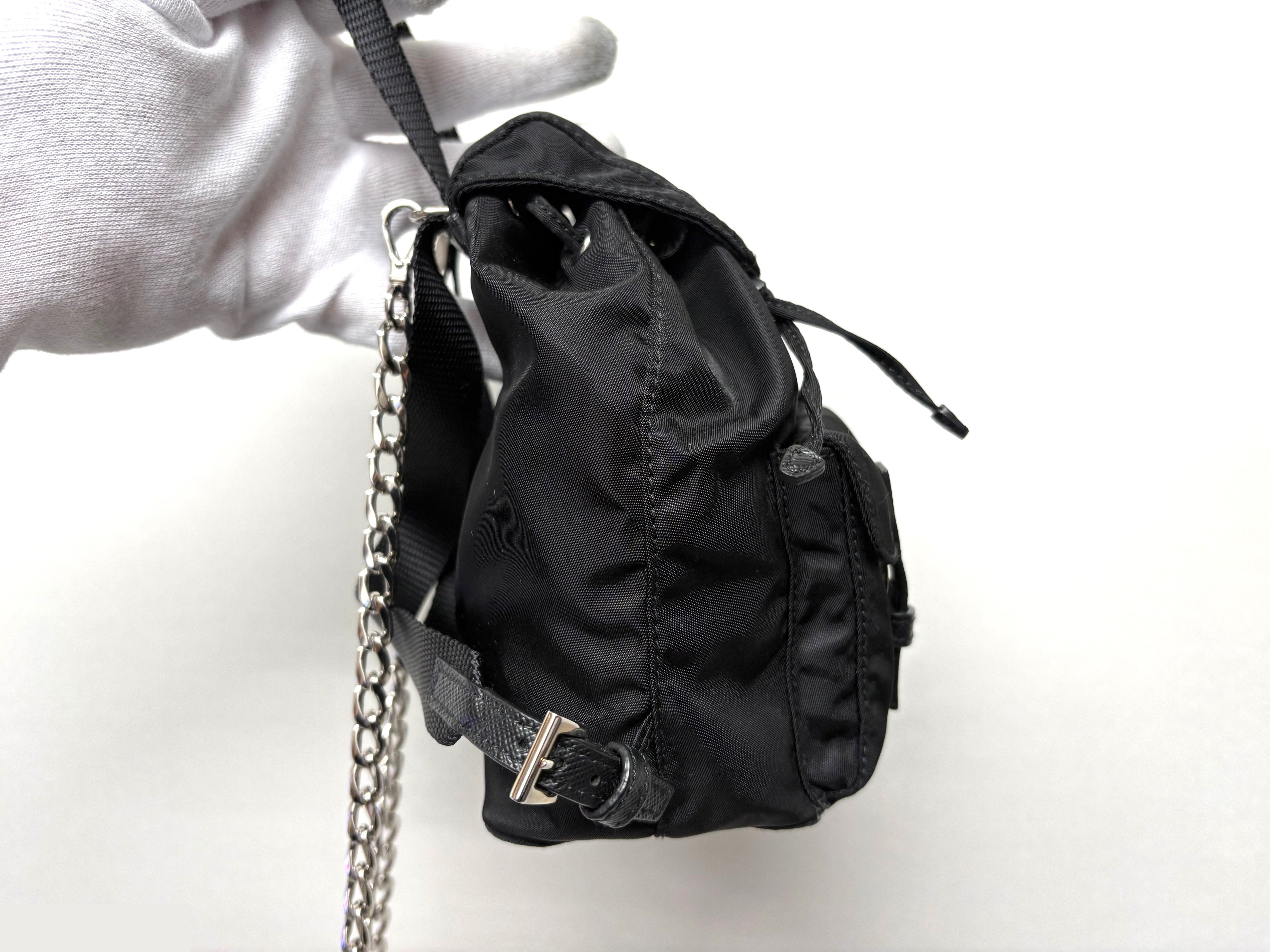 Mini backpack style chain shoulder bag, nylon — view 3