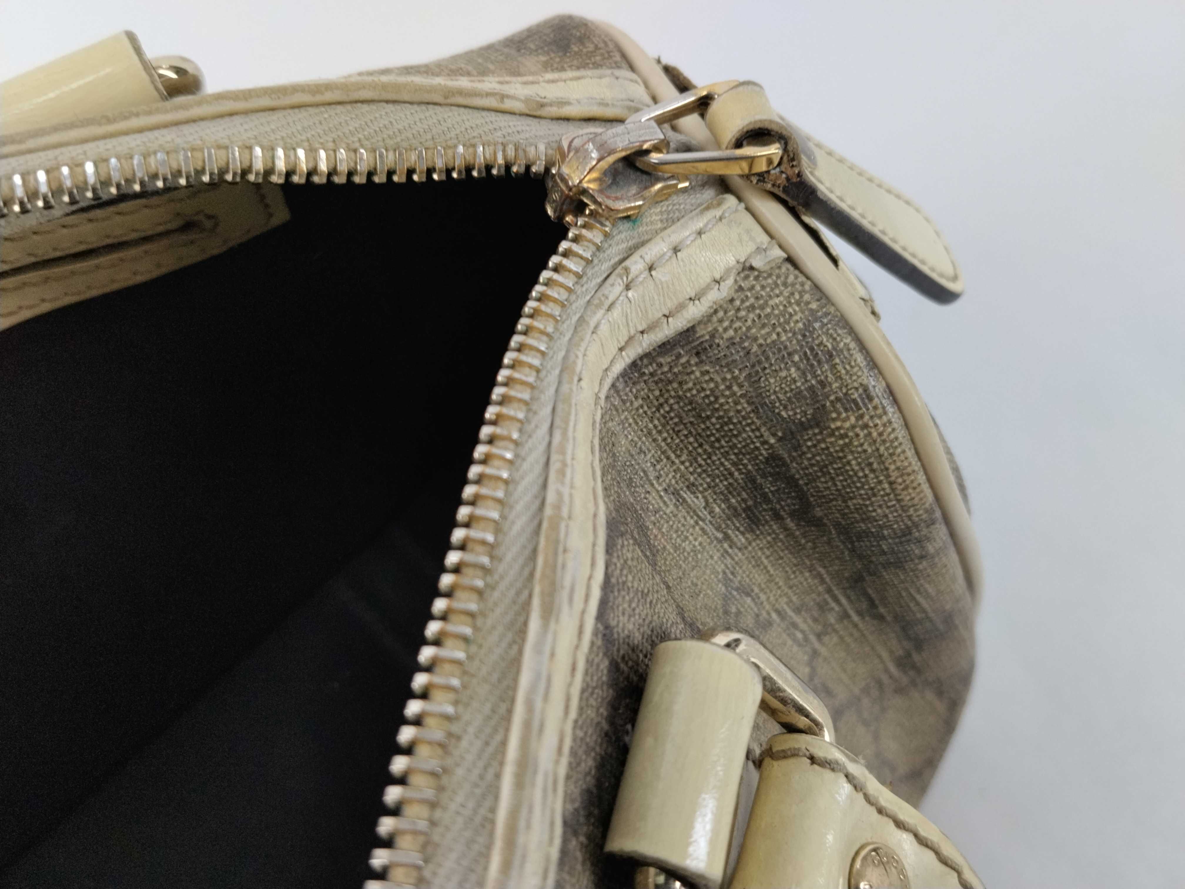 GG Canvas Mini Handbag, Beige x Ivory — view 10