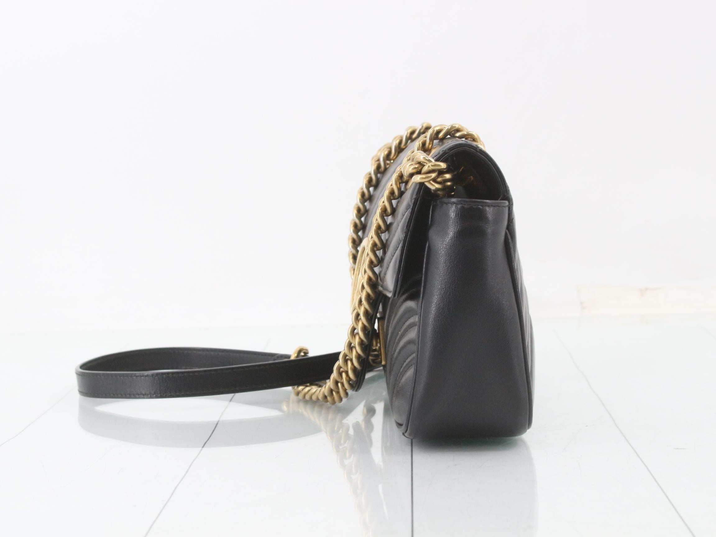 GG Marmont Leather Chain Shoulder Bag — view 3