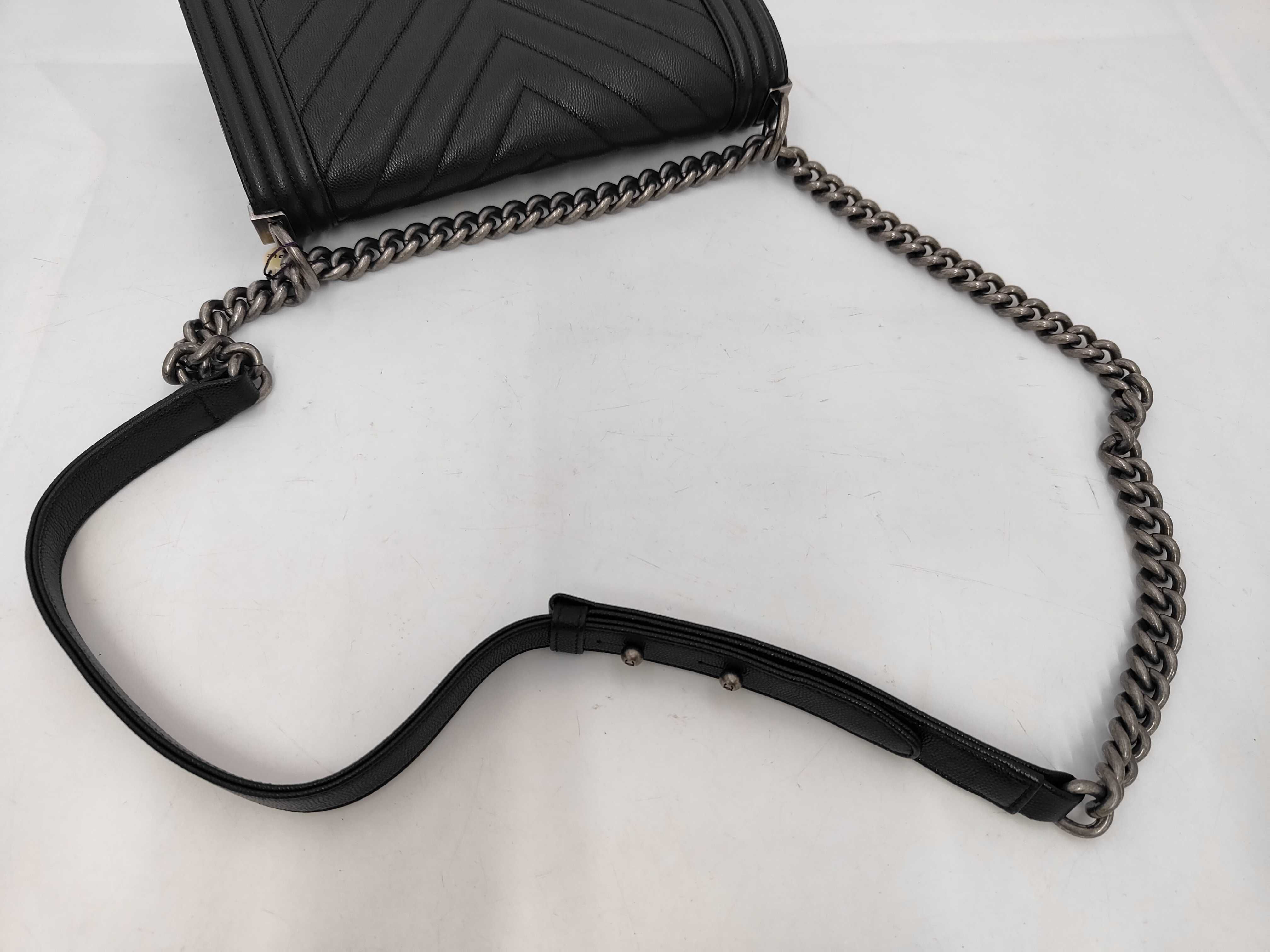 Leboy Medium Chain Bag Shoulder Bag — view 3