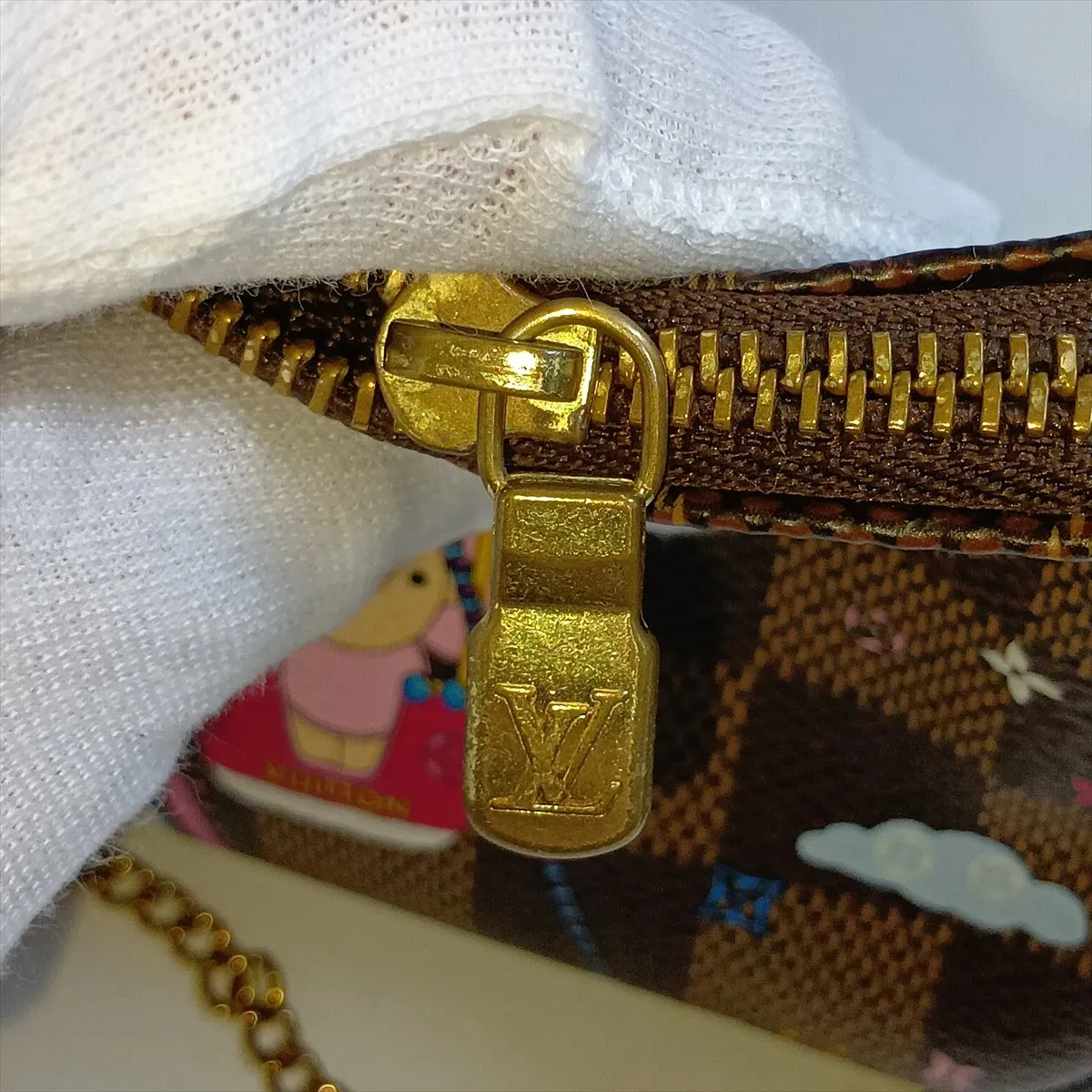 Damier Vivienne Mini Pochette Accessoires N60402 SF4260 Brown — view 9
