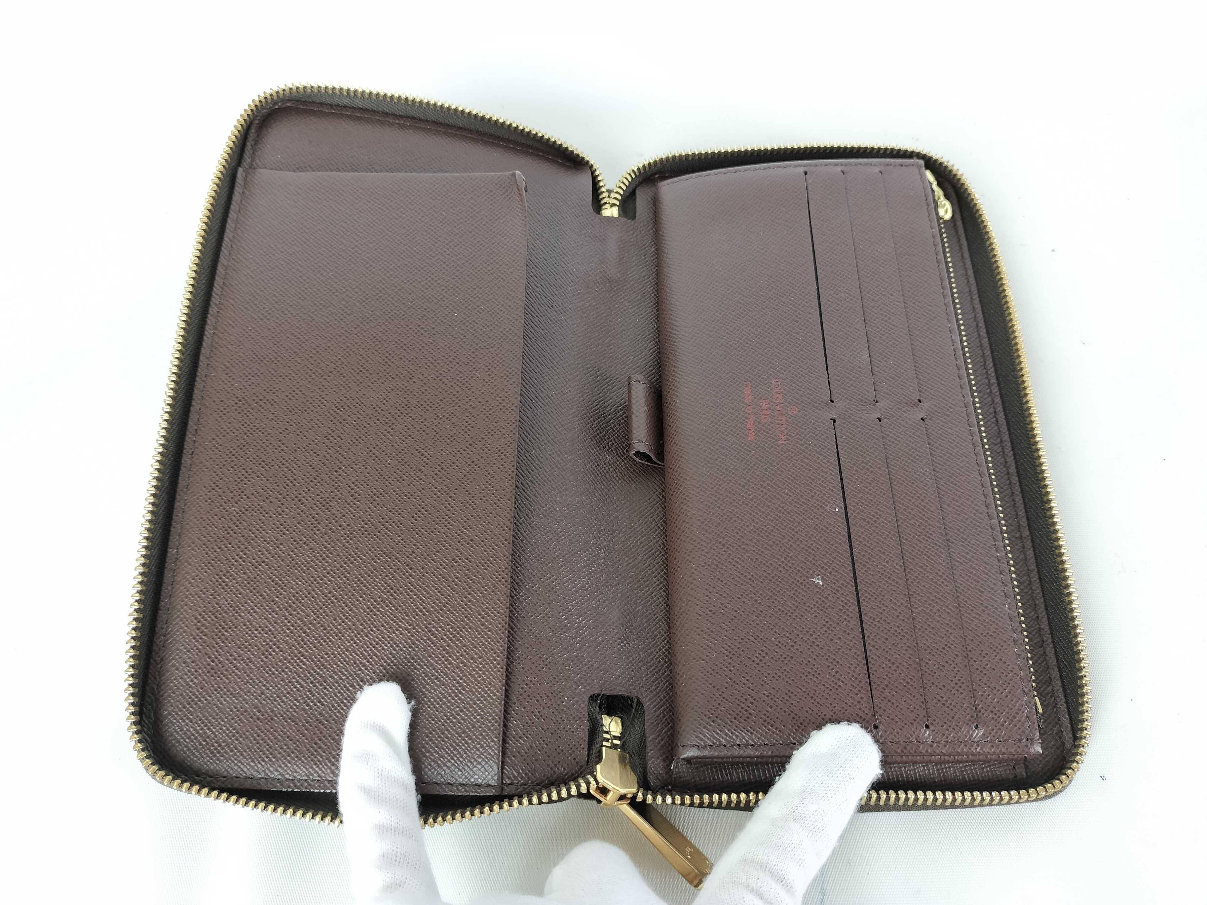 Damier Zippy Organizer Wallet — view 6