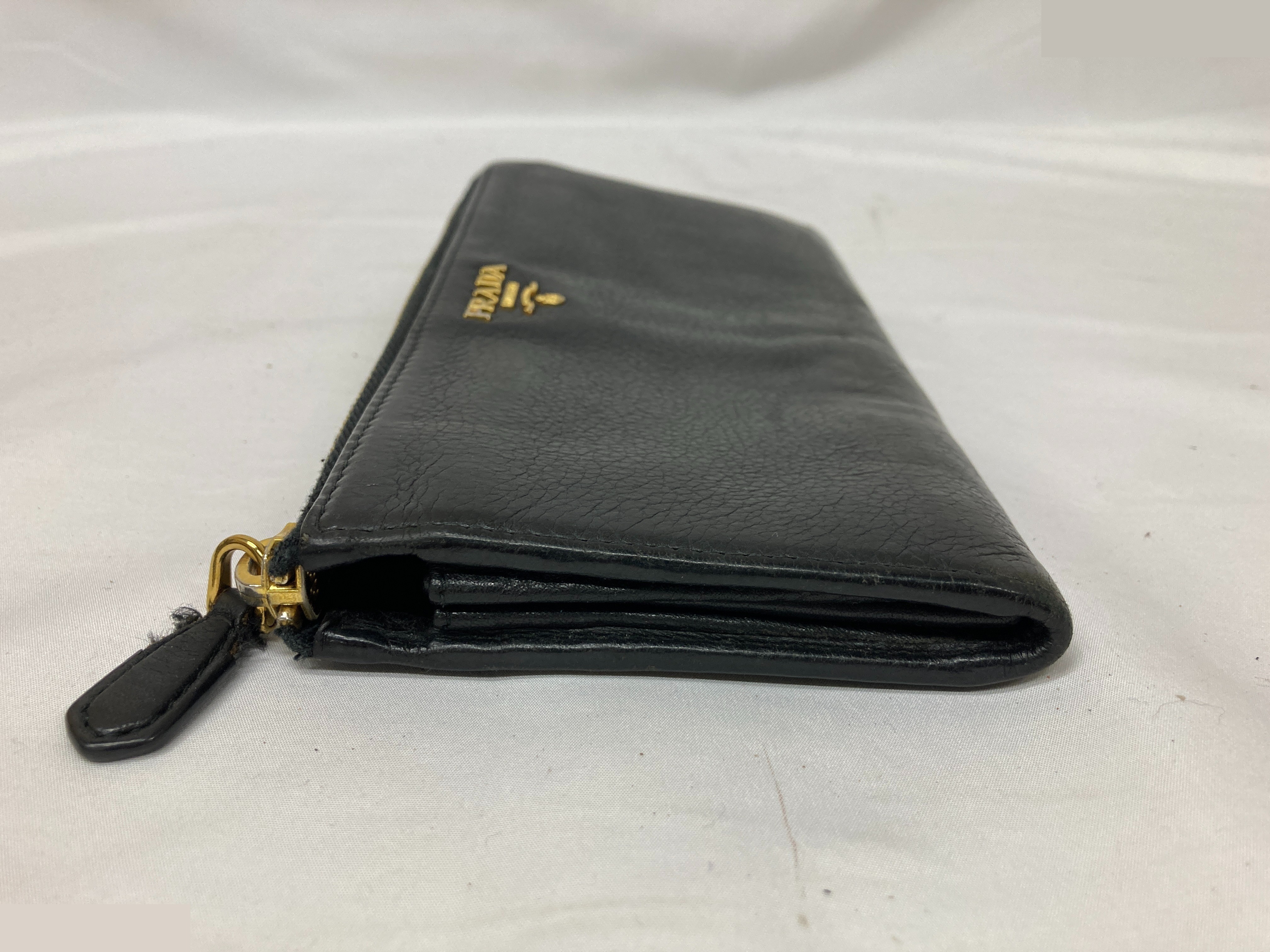 Wallet - Round Zipper — view 3