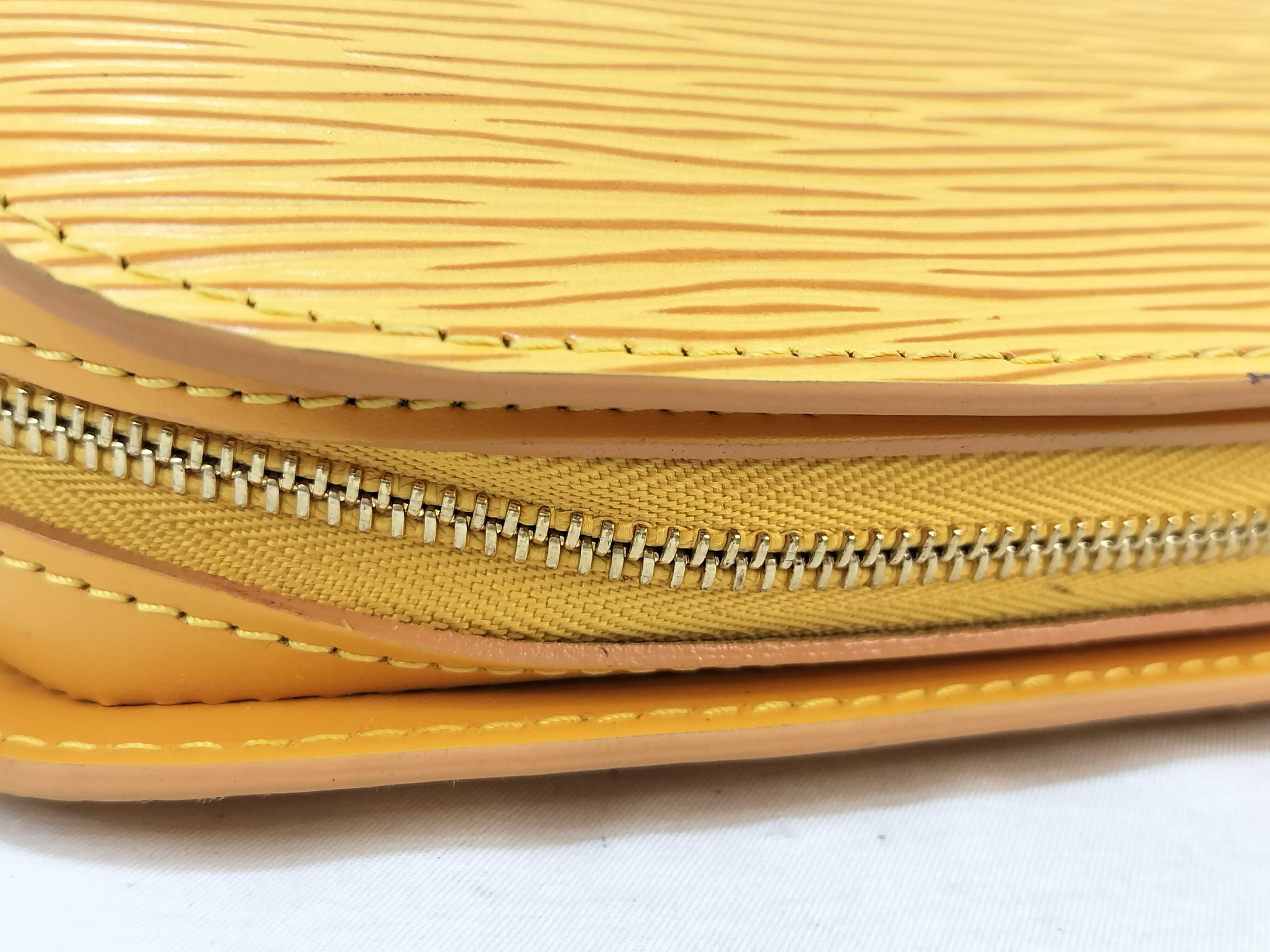 Epi — view 3