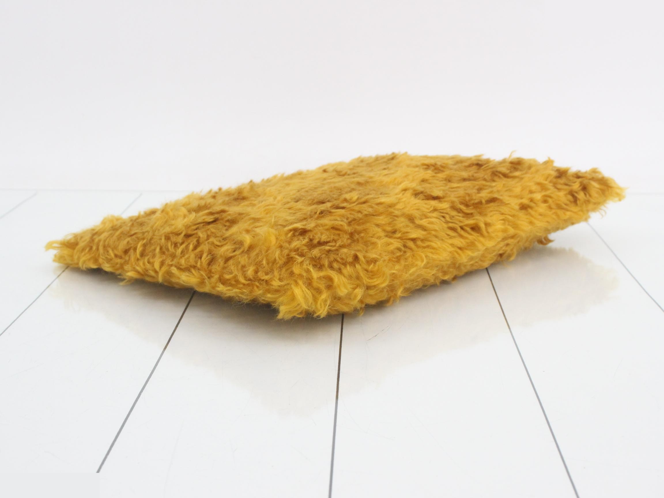 Clutch bag, mustard, fur — view 5