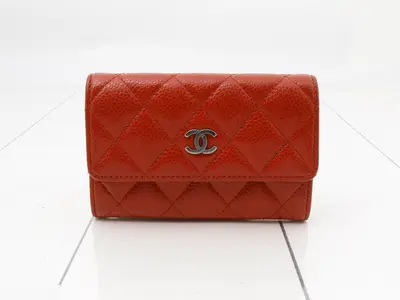 Matelassé Caviar Skin Card Case