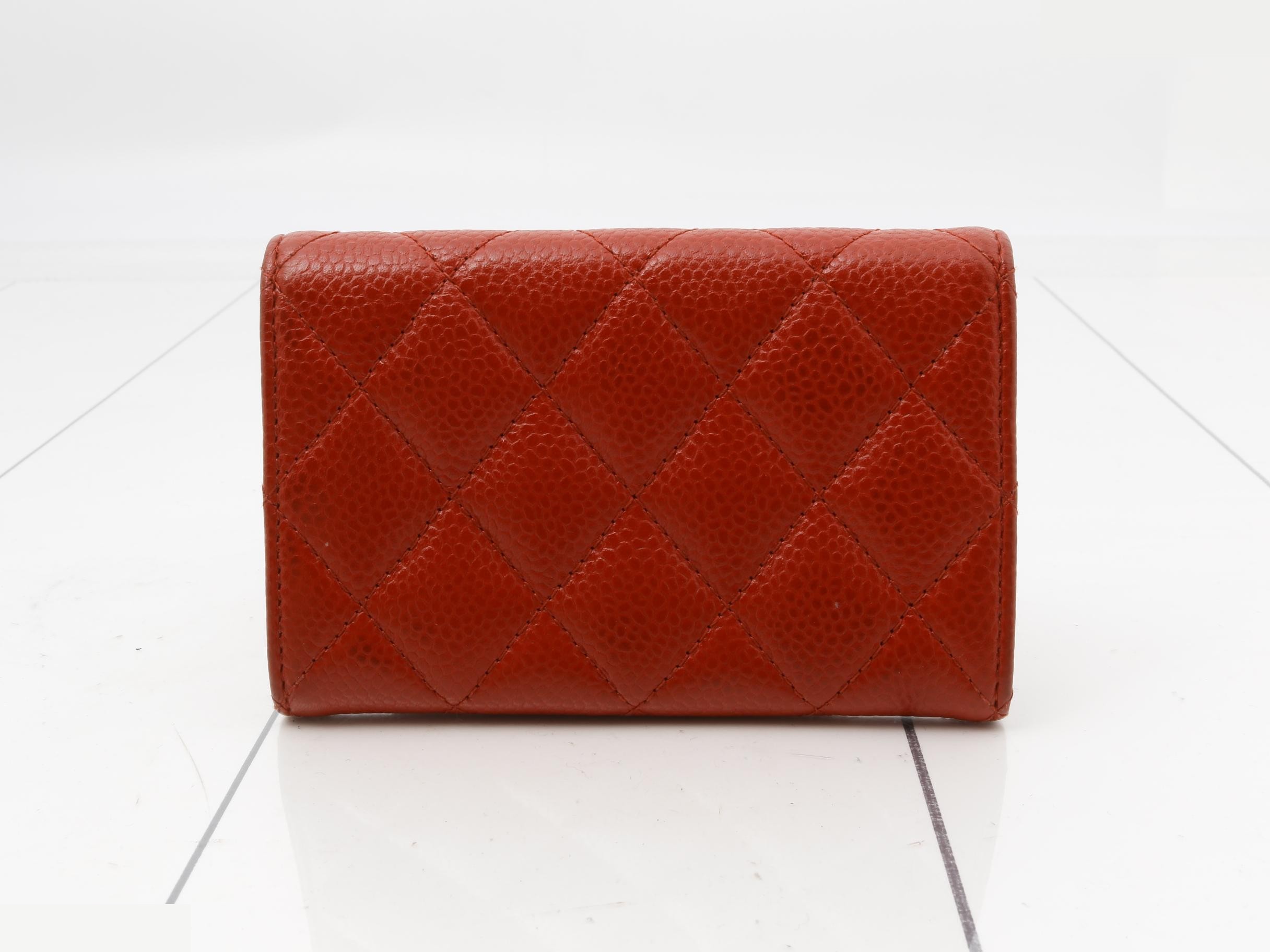 Matelassé Caviar Skin Card Case — view 2