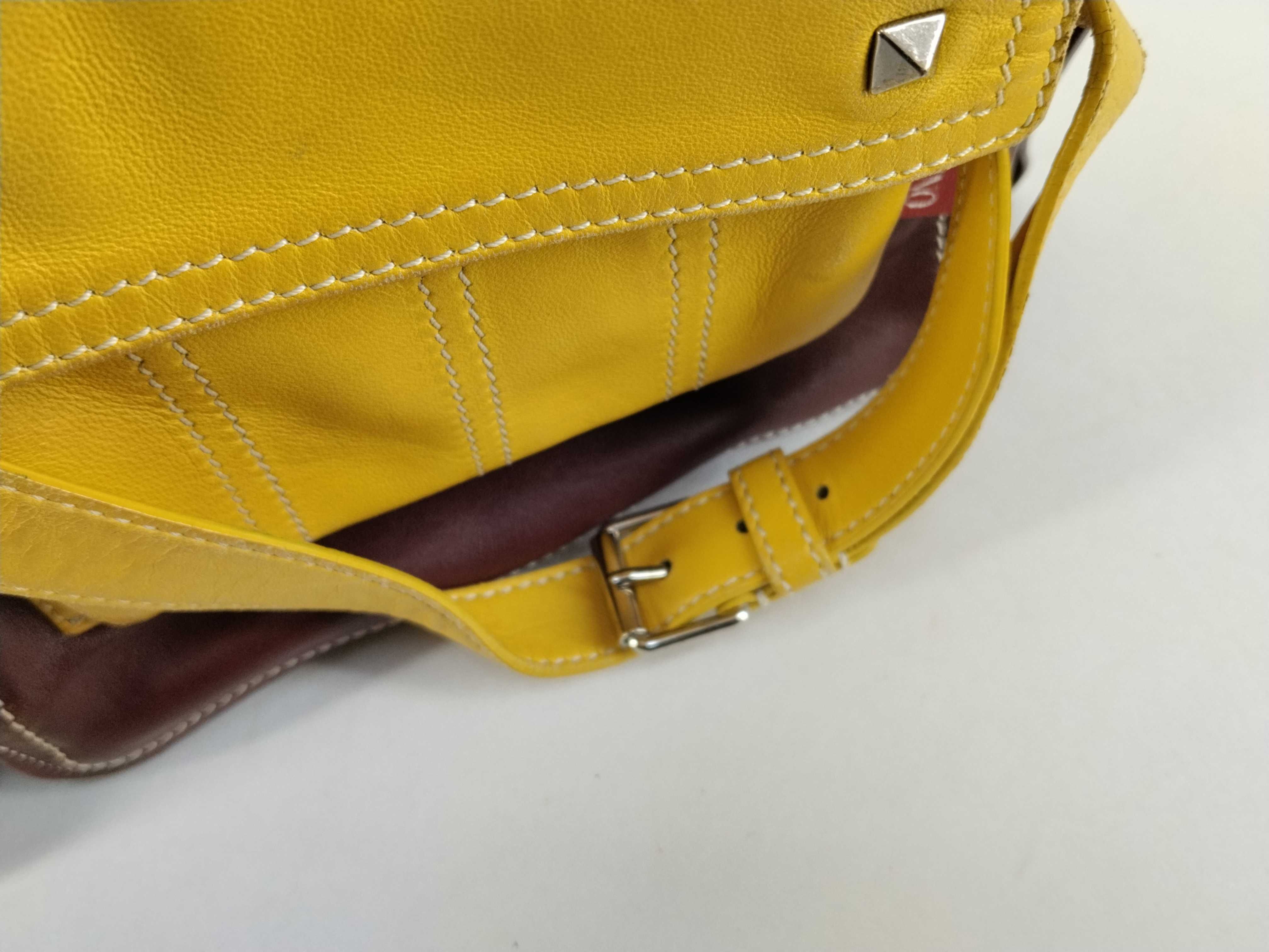 Rockstud Brown Yellow Leather Shoulder Bag (ST, booklet, and dust bag included) — view 13