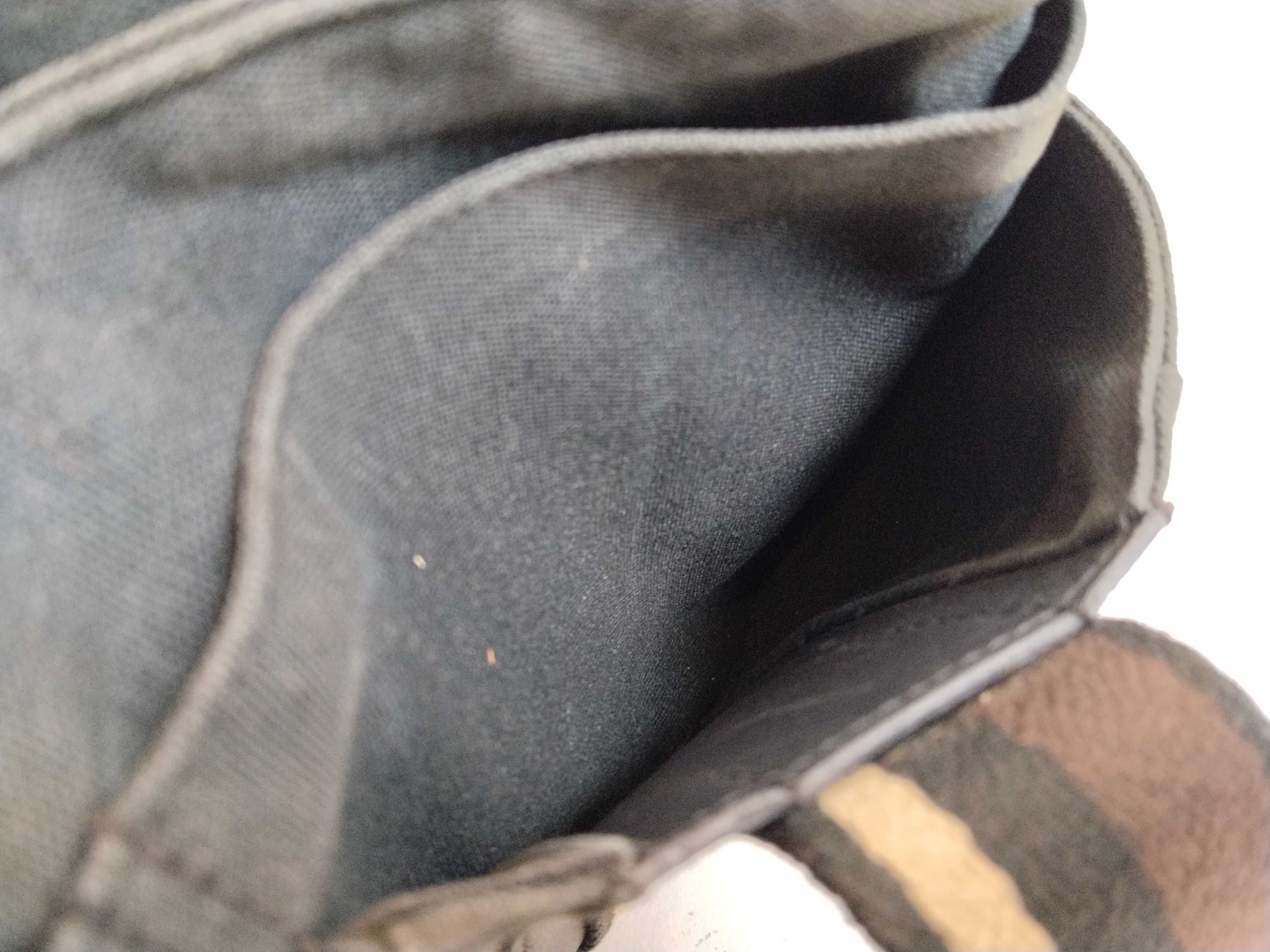 Troca Horizontal PM Handbag — view 13