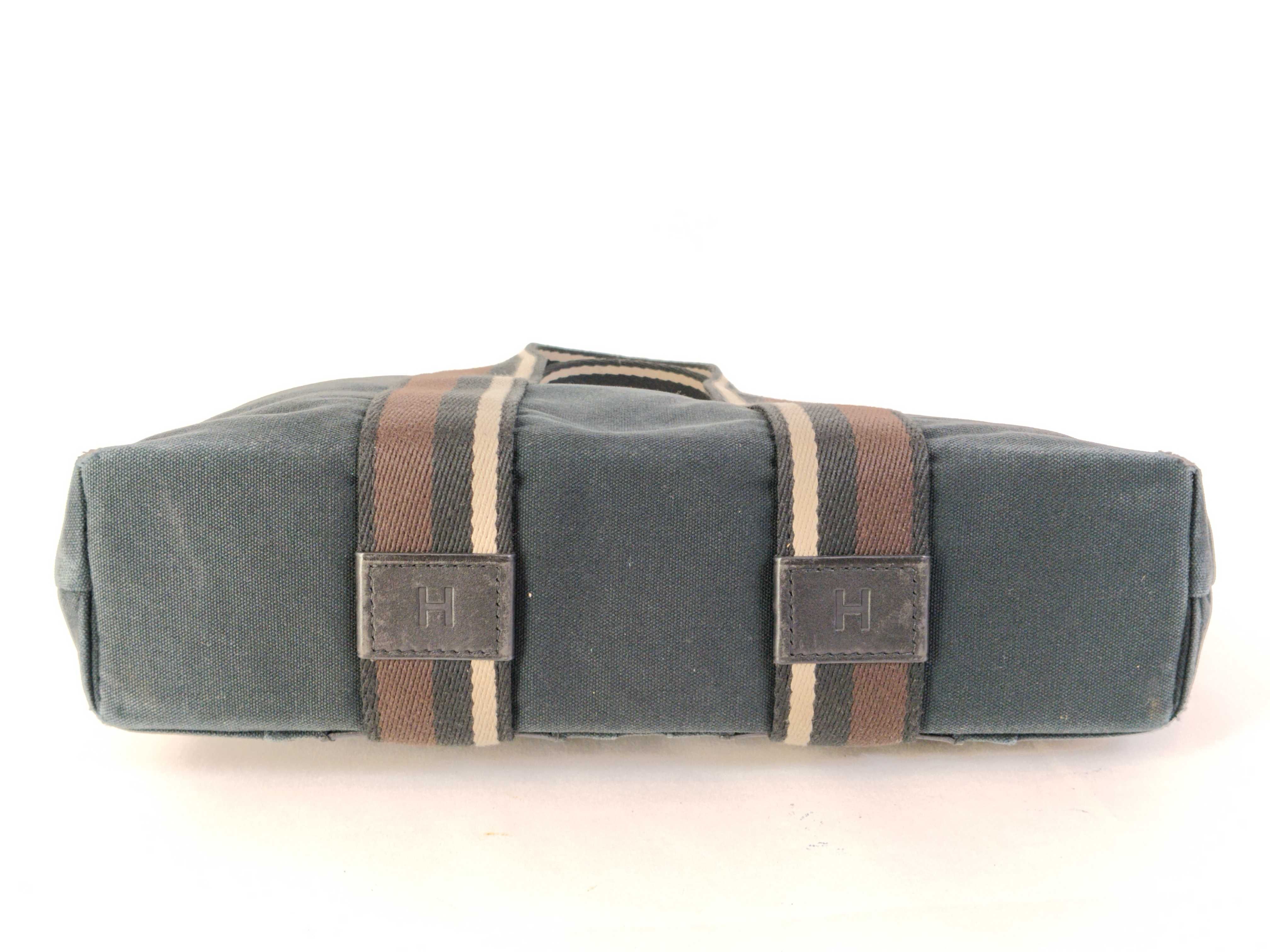 Troca Horizontal PM Handbag — view 8