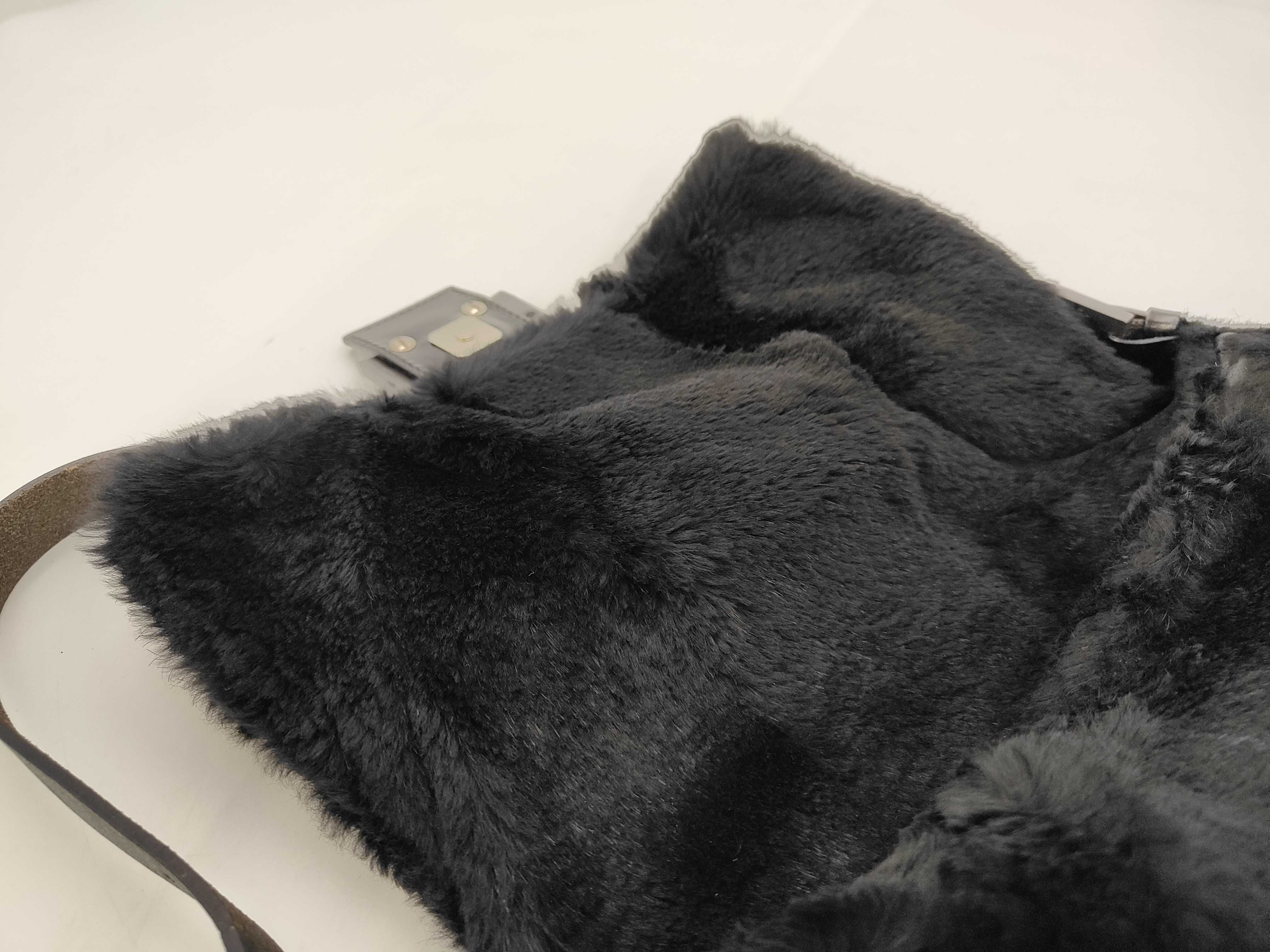 Mamma Fendi Fur Mamma Bucket Shoulder Bag — view 9
