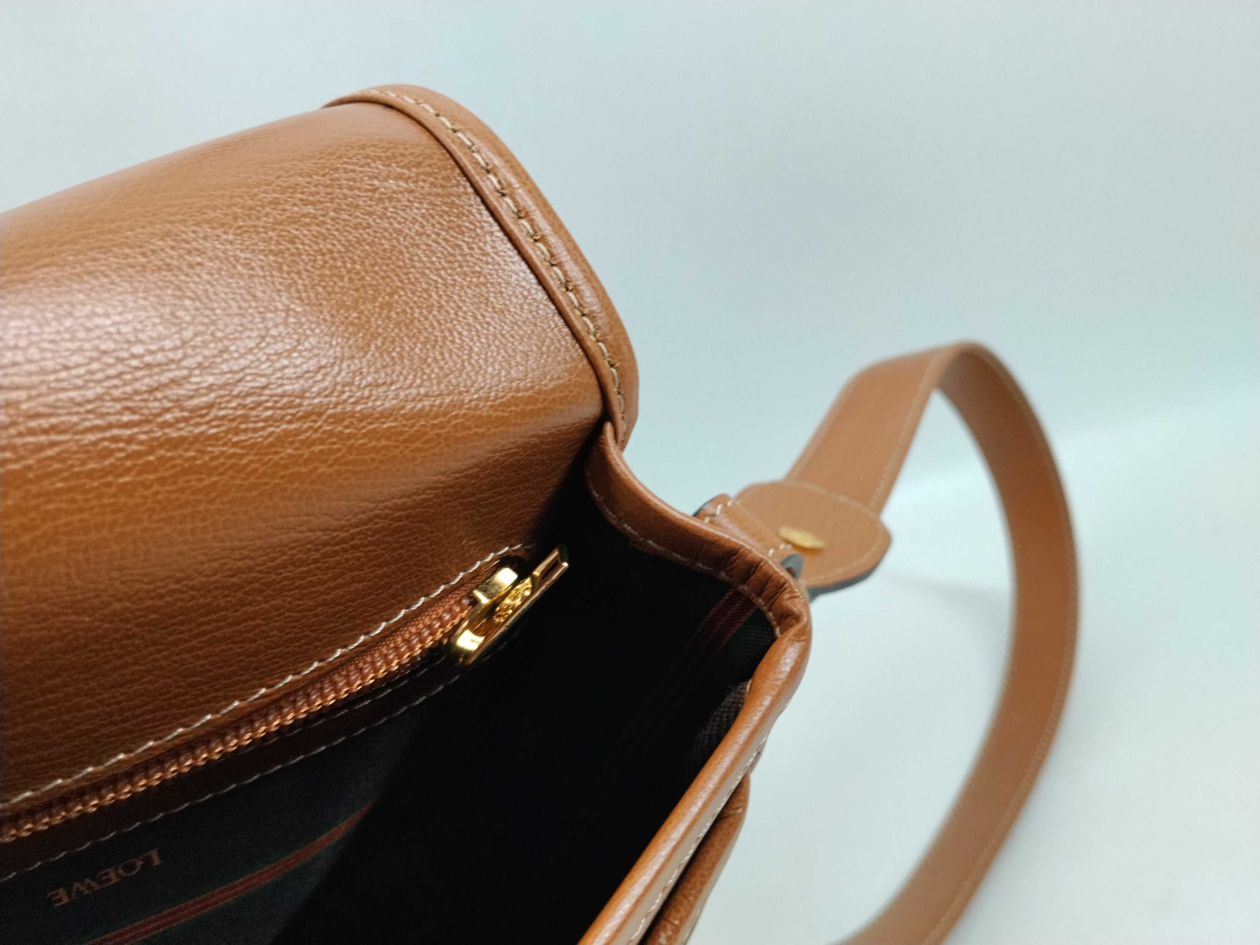 Velázquez Flap Shoulder Bag — view 12