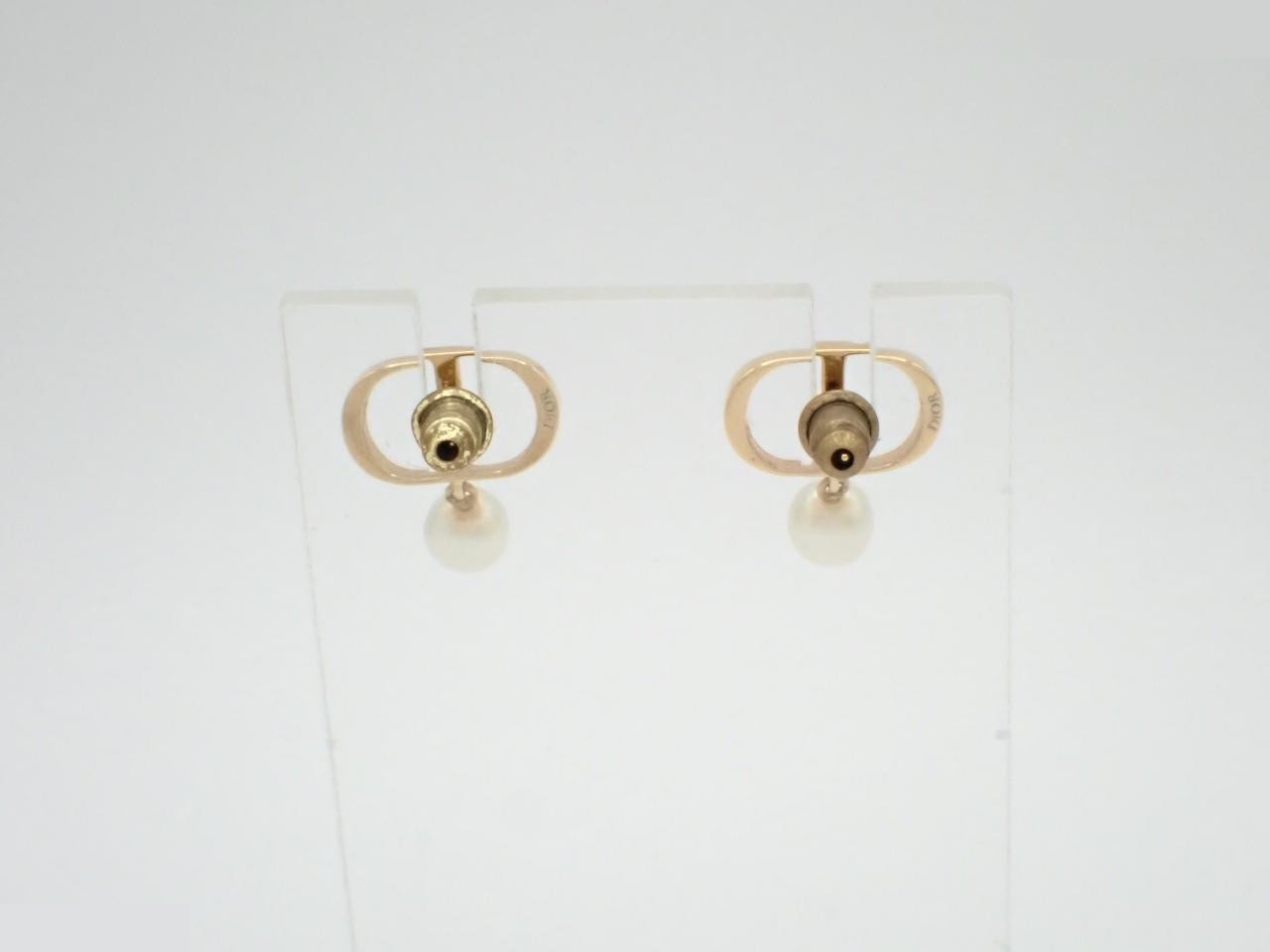 Gold earrings — view 2