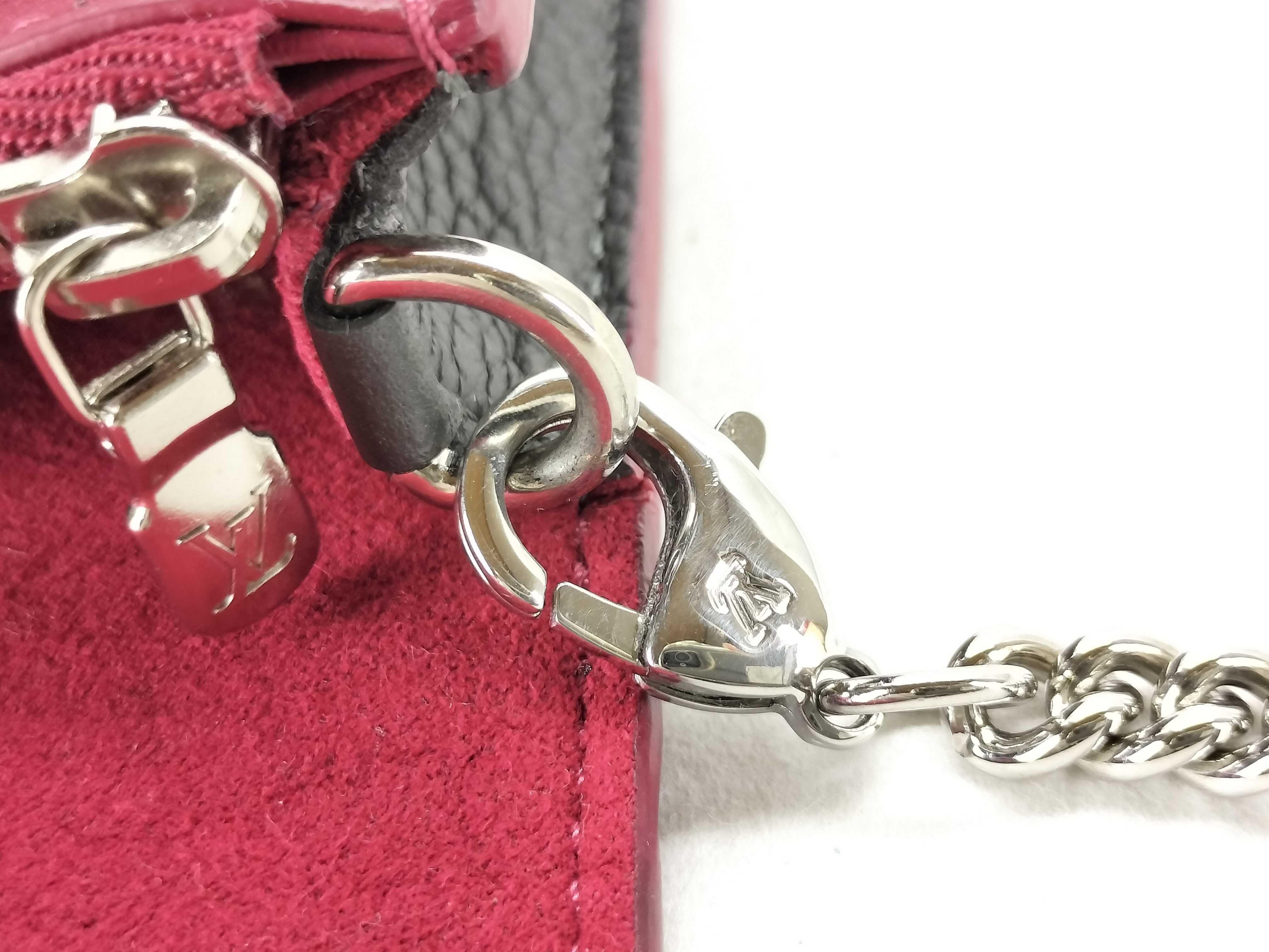 PH - BiColor Red and Cream MyLockMe Chain Pouchette Leather Shoulder Bag — view 5