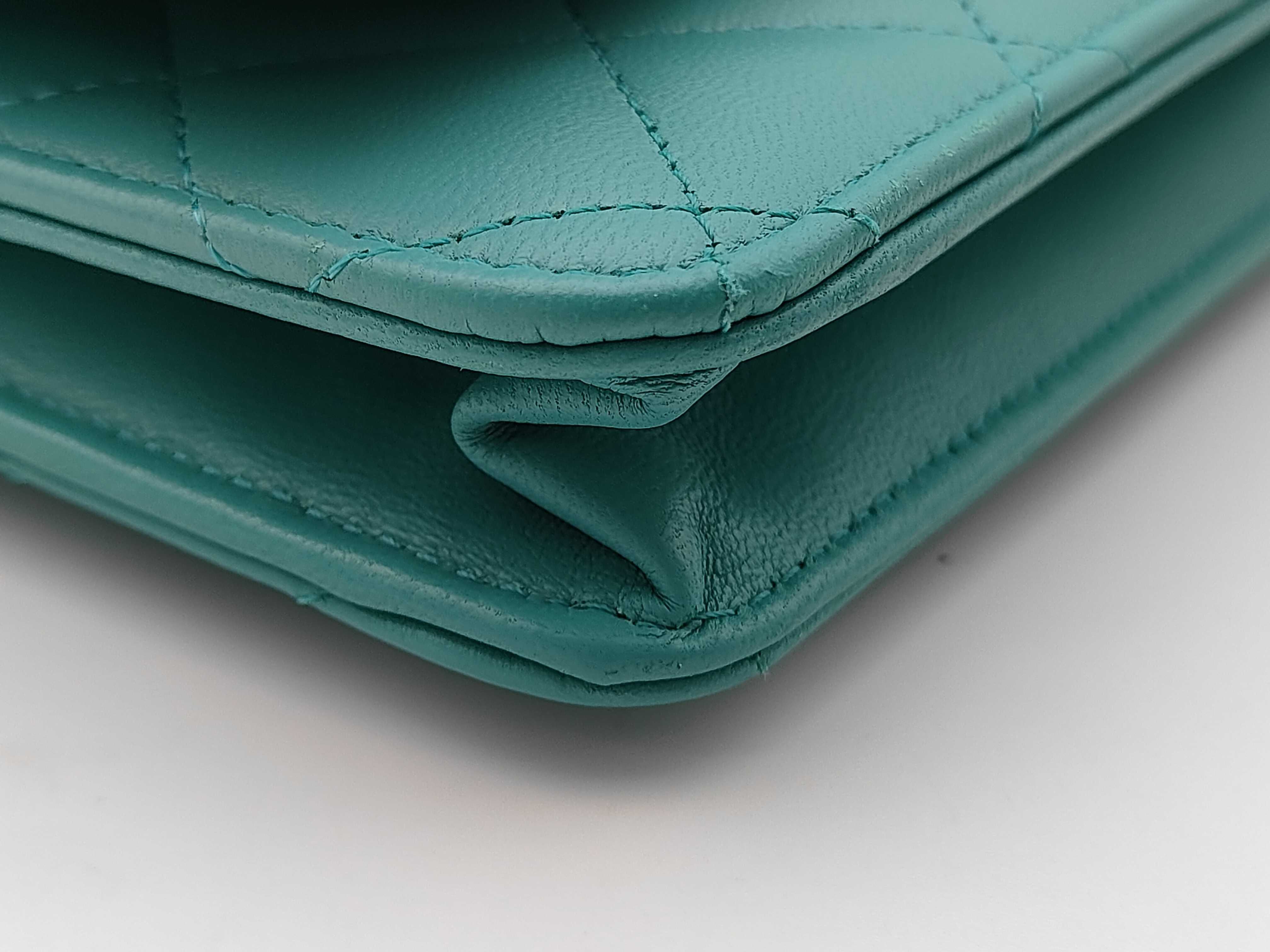 Matelassé Chain Wallet Shoulder Bag — view 3