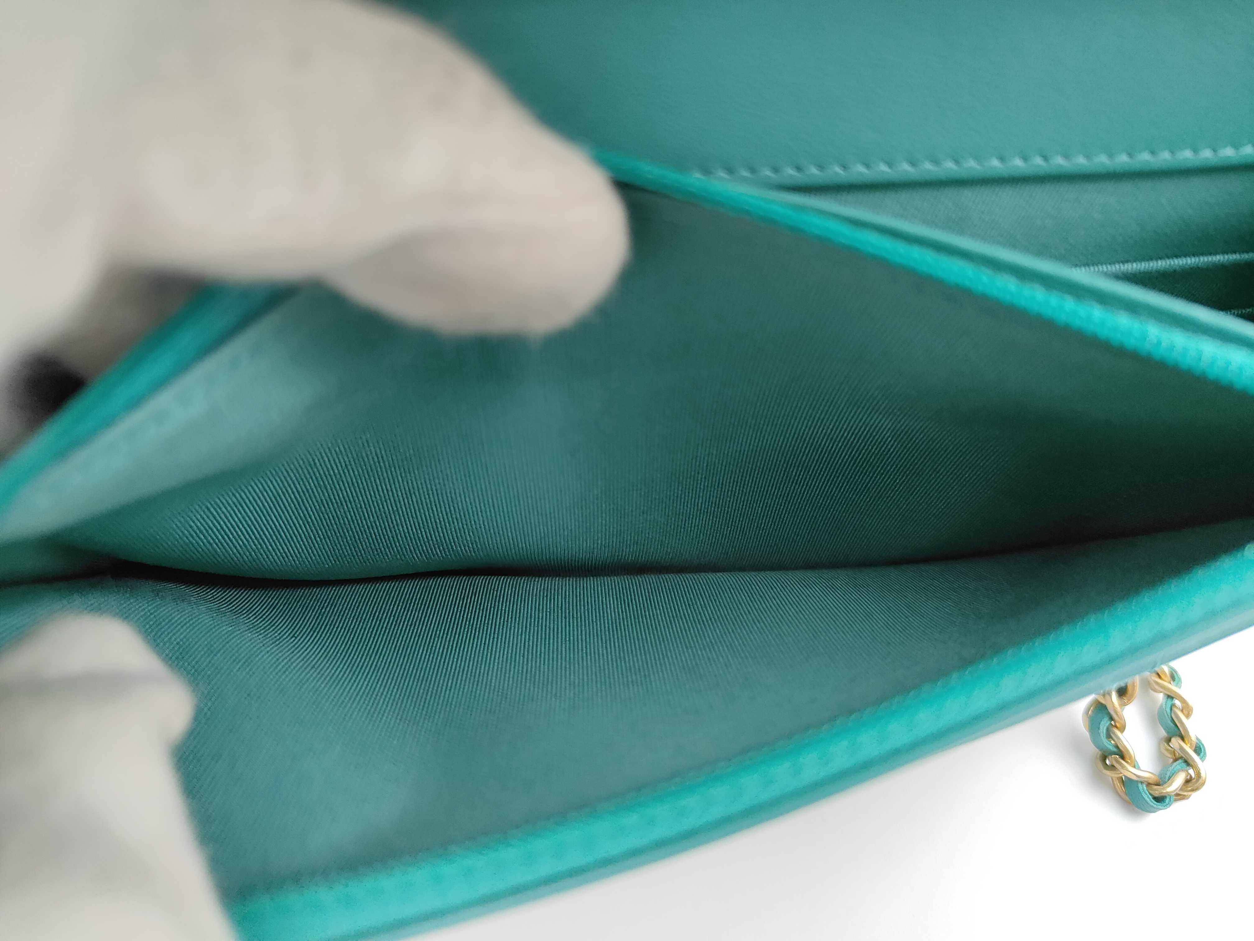 Matelassé Chain Wallet Shoulder Bag — view 7