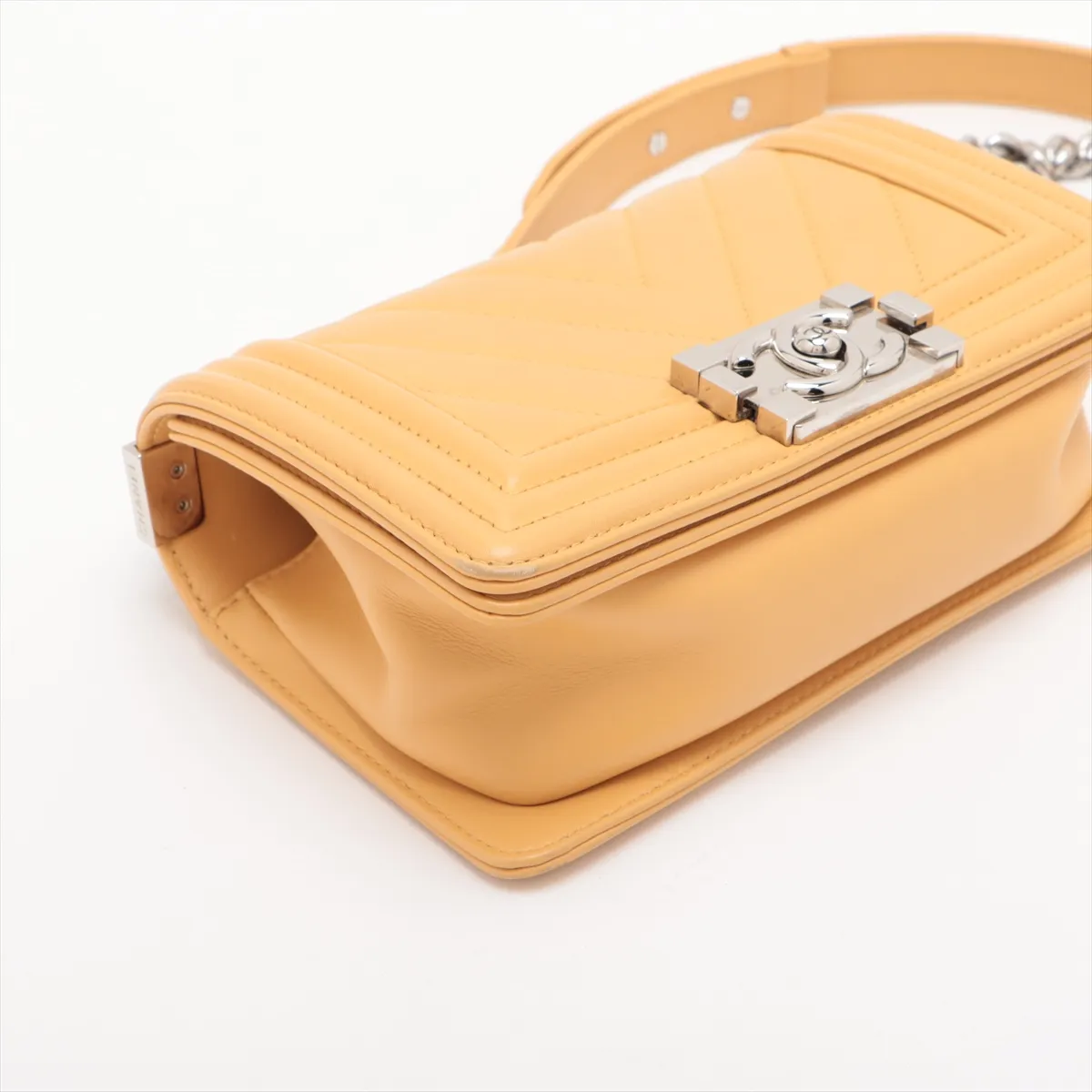 Boy Chanel 20 Small Lambskin Chain Shoulder Bag Chevron V Stitch Yellow Silver Hardware 22075087 22nd Series A67085 — view 4