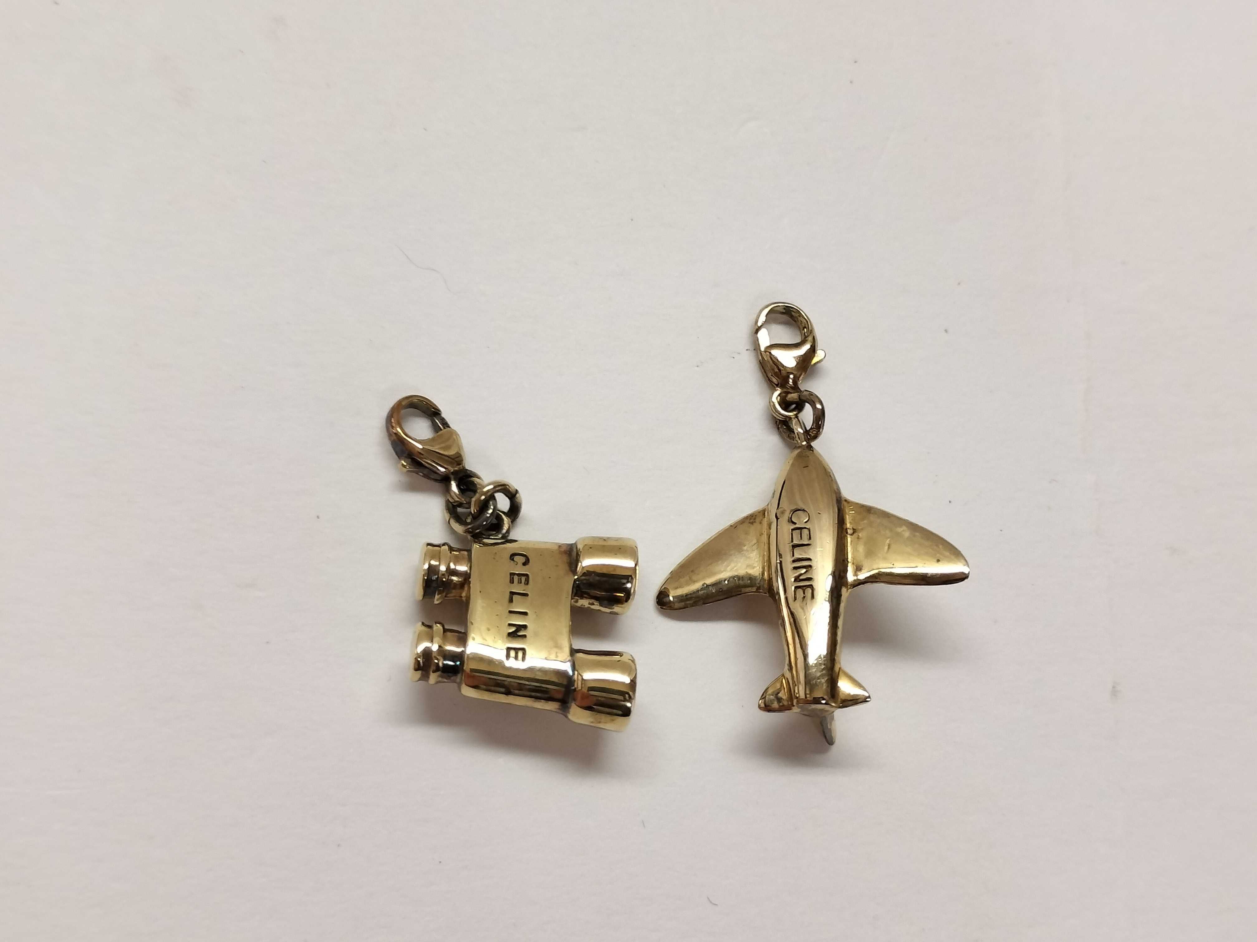 Vintage Airplane/Binoculars Motif Charm — view 2