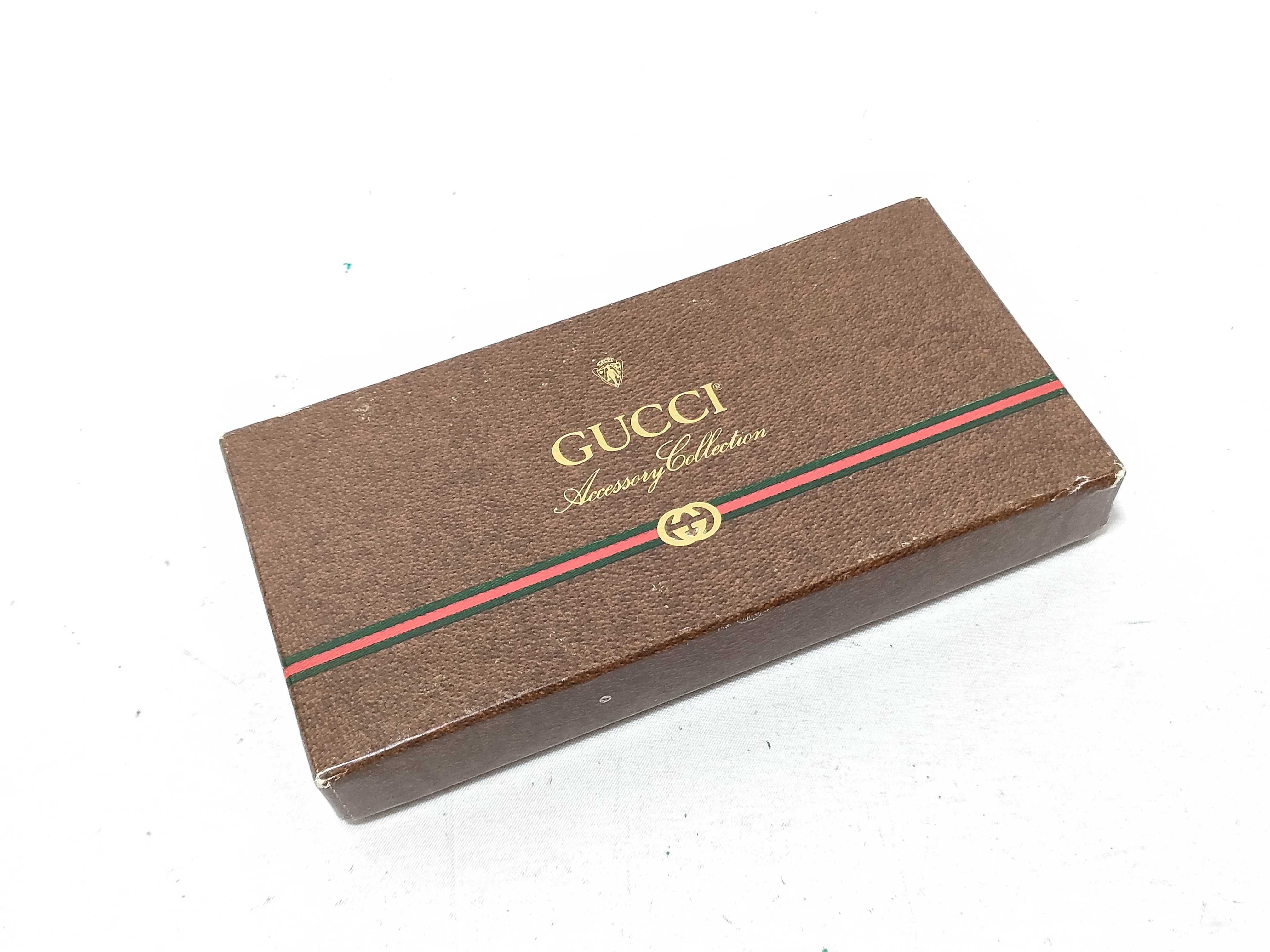Vintage Unused Keyring Key Case/Keychain with Box — view 8