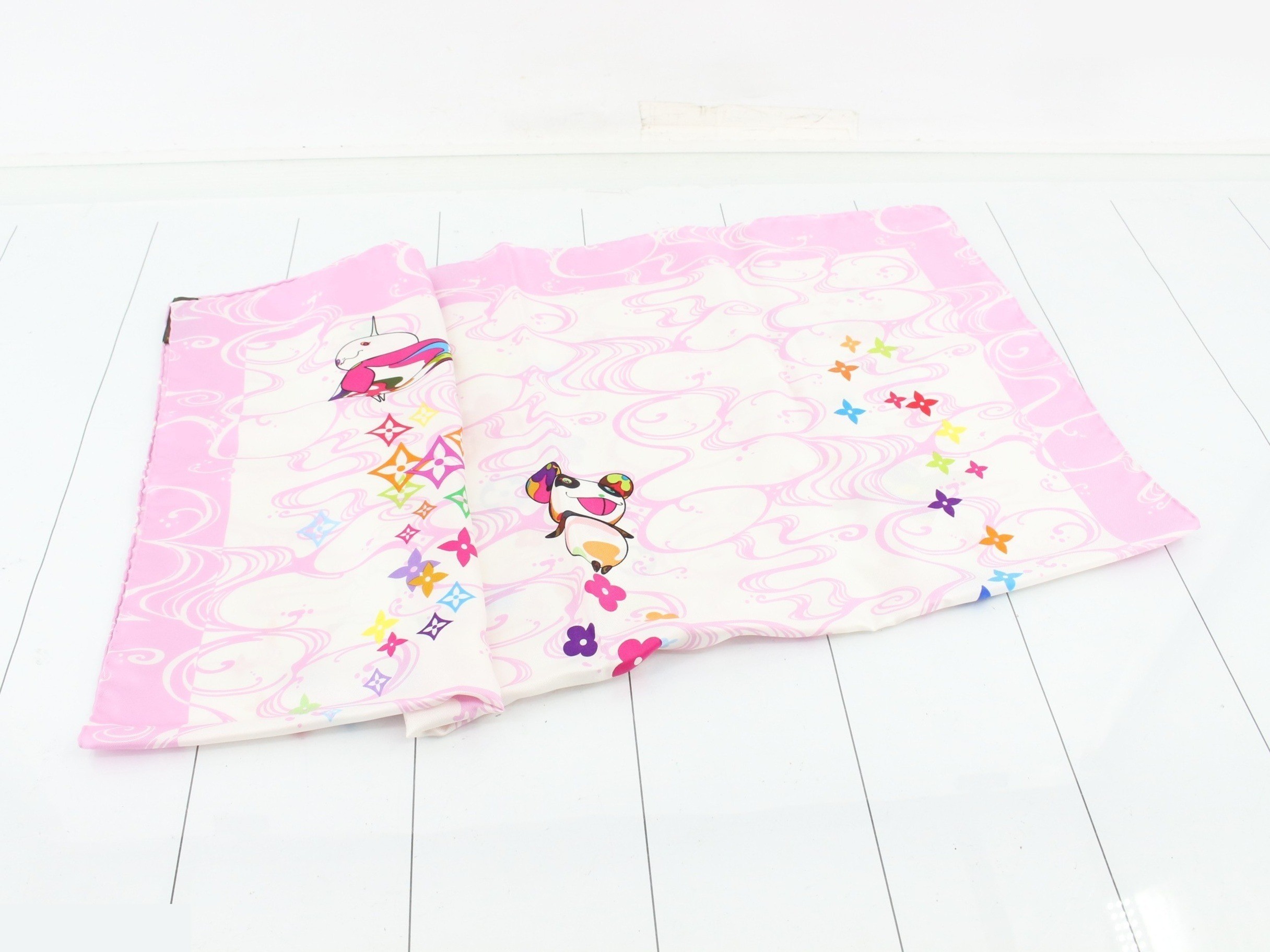 LV x Takashi Murakami Scarf — view 3