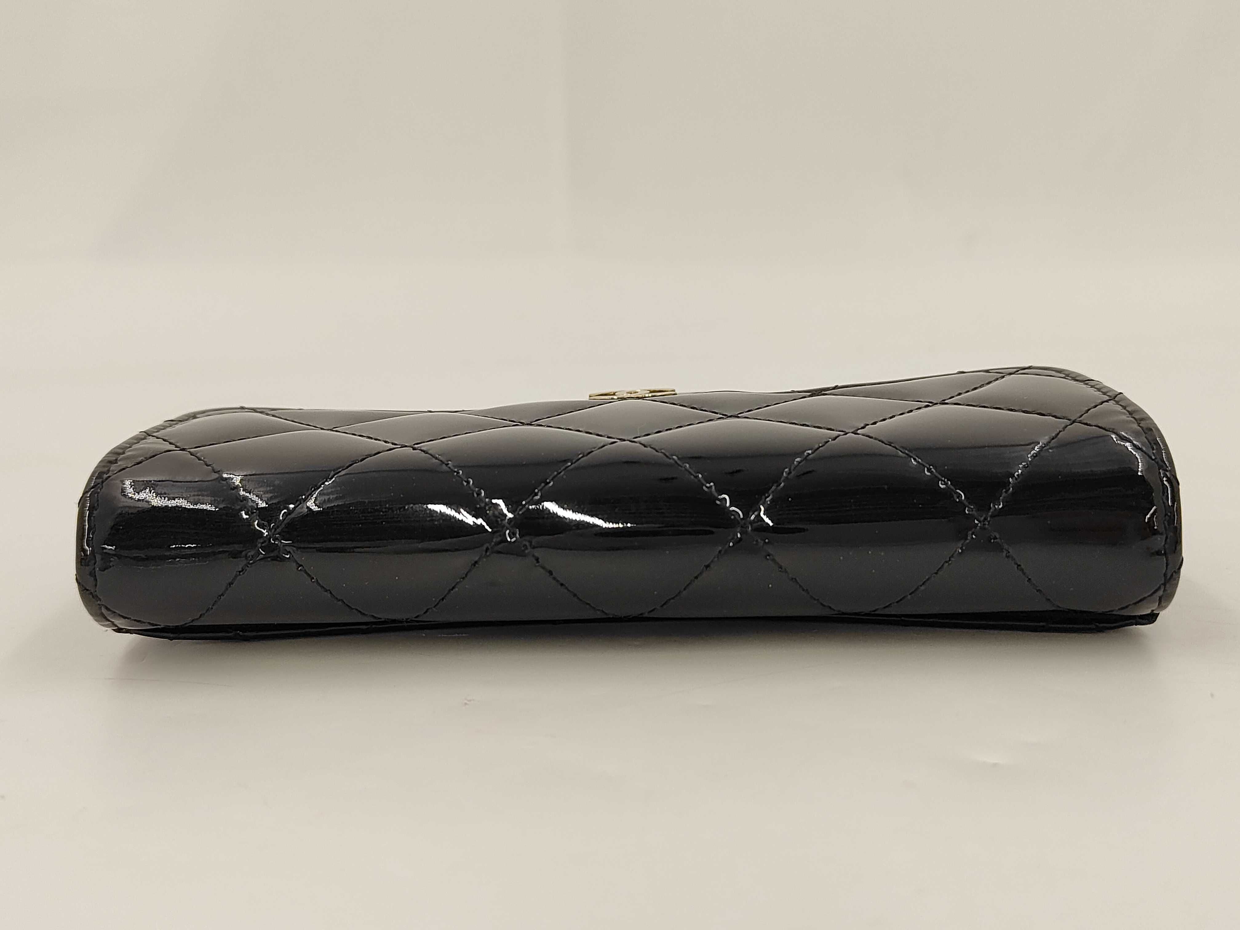 Matelassé Tri-fold Wallet, Patent Leather, 29153669 — view 5
