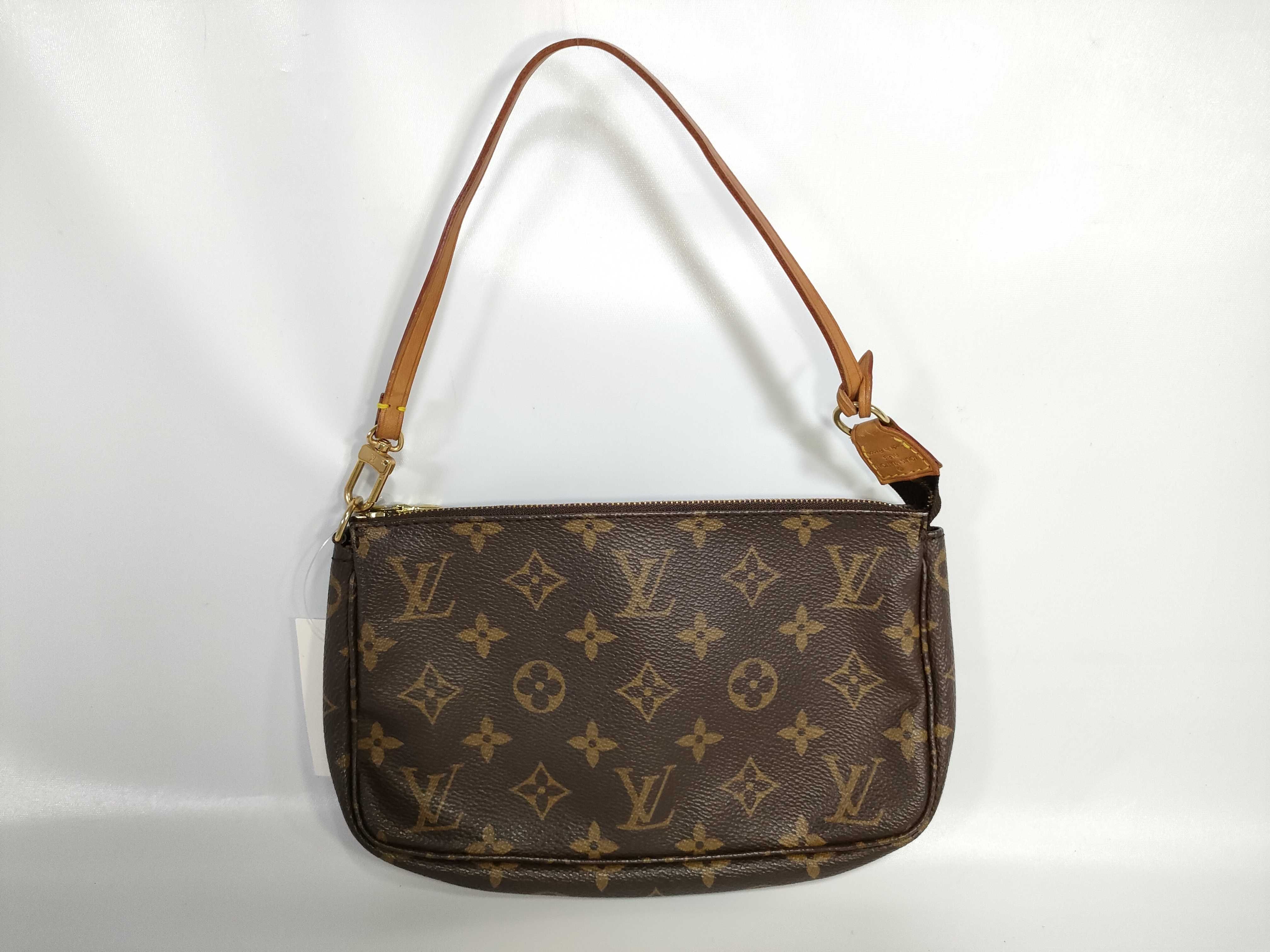Monogram Accessoires Pouch