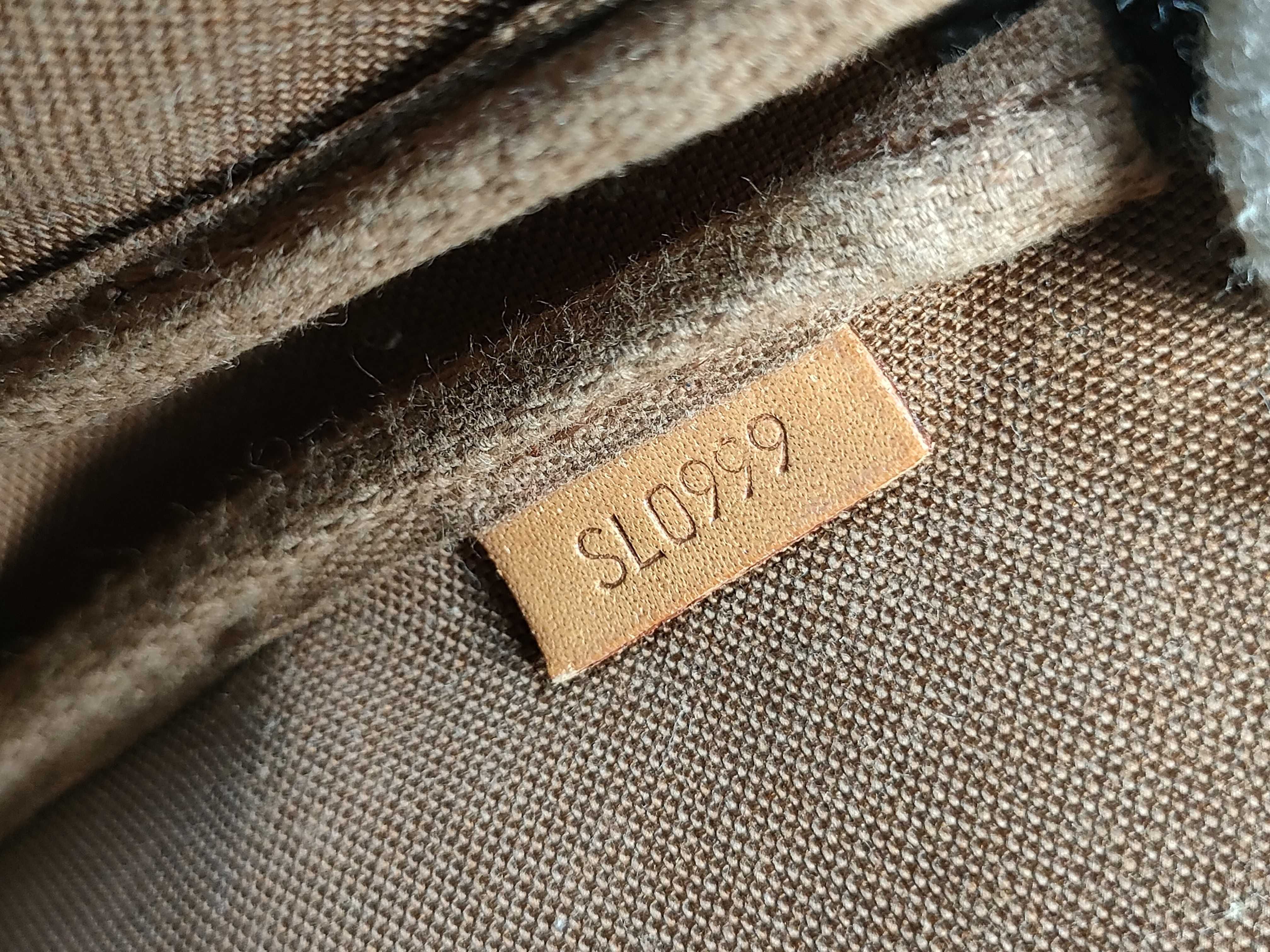 Monogram Accessoires Pouch — view 12