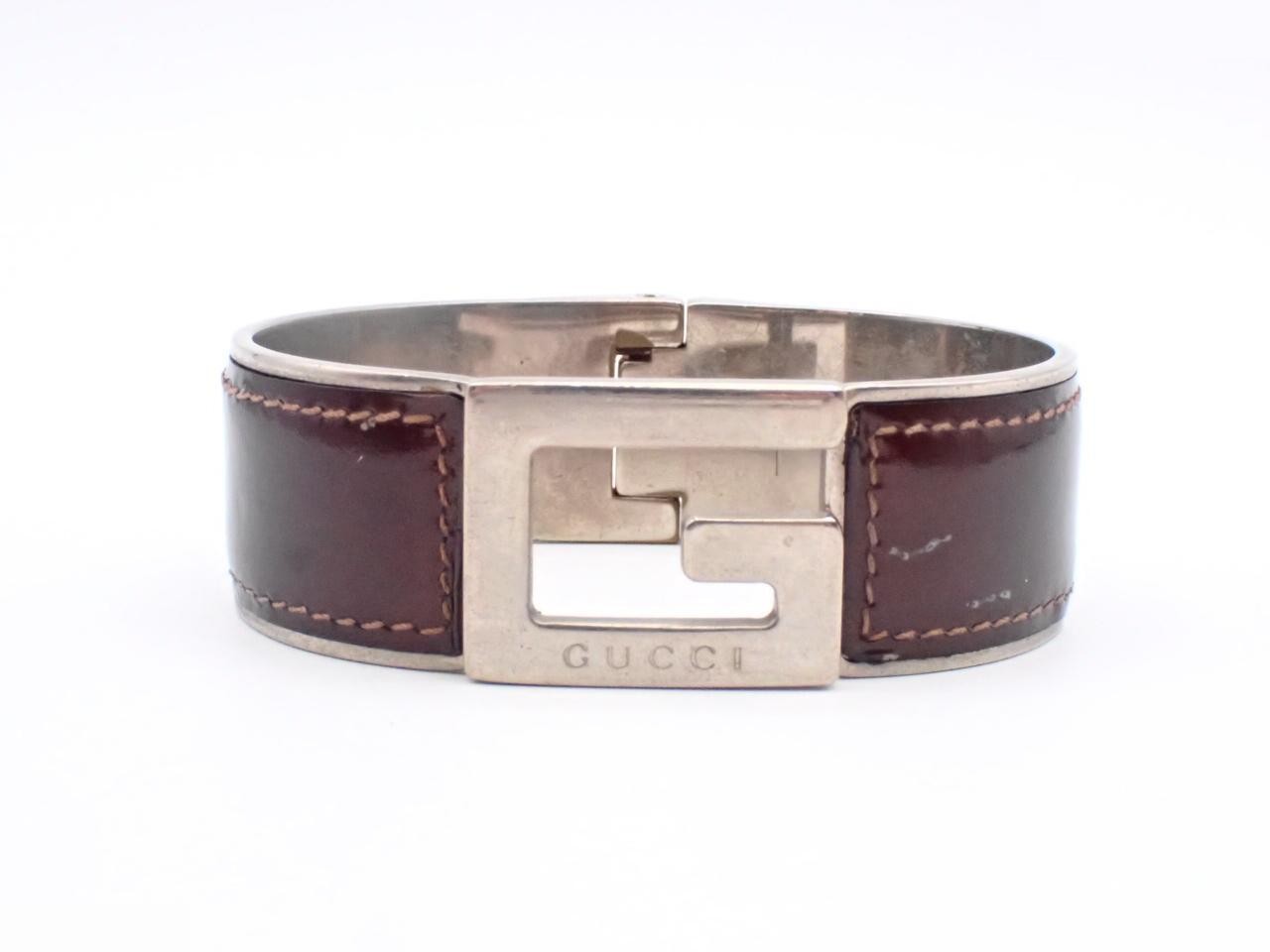 G-logo bangle, enamel, wrist circumference approximately 17cm