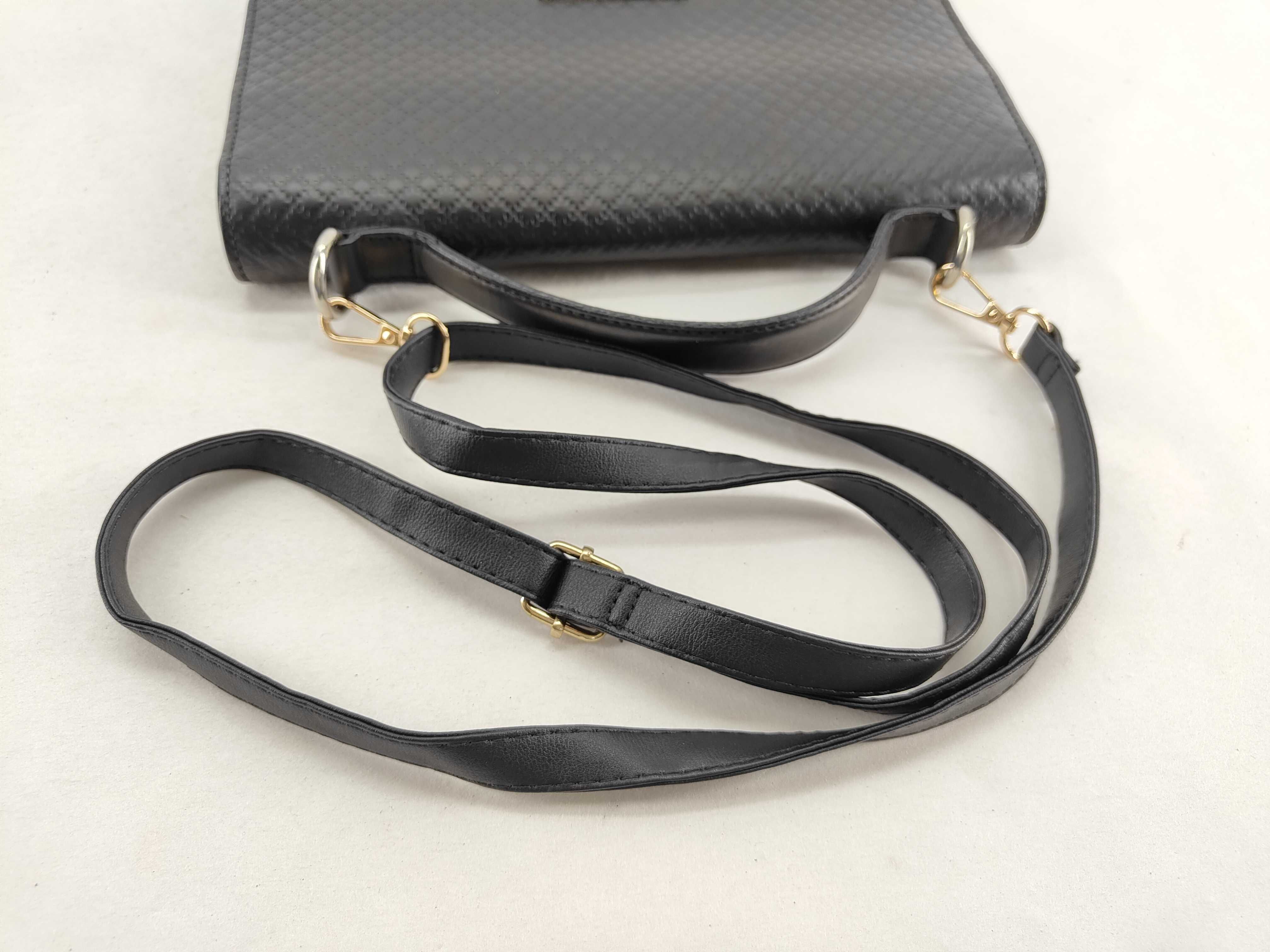handbag — view 3