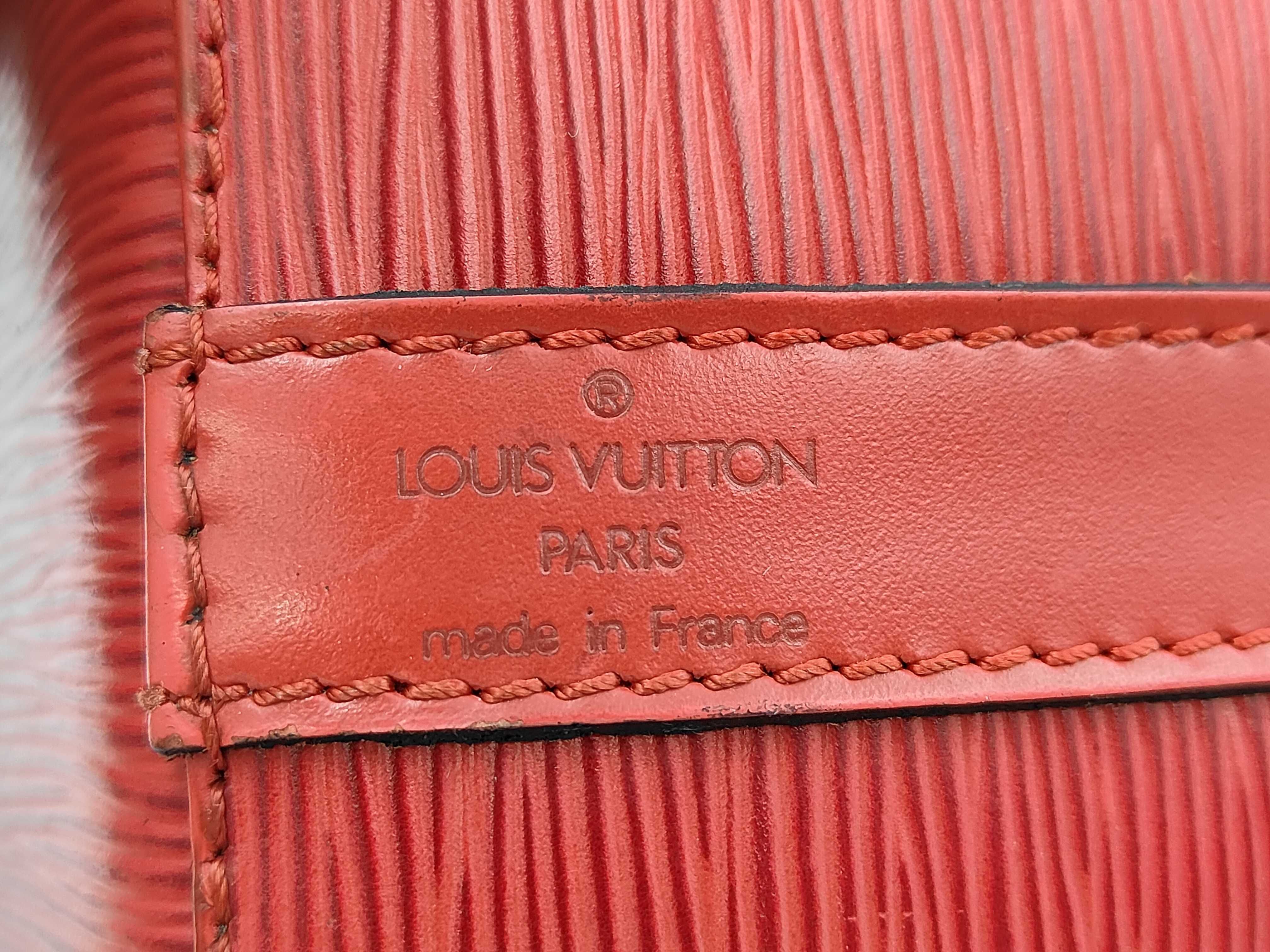 Epi Petit Noé Red Shoulder Bag — view 10