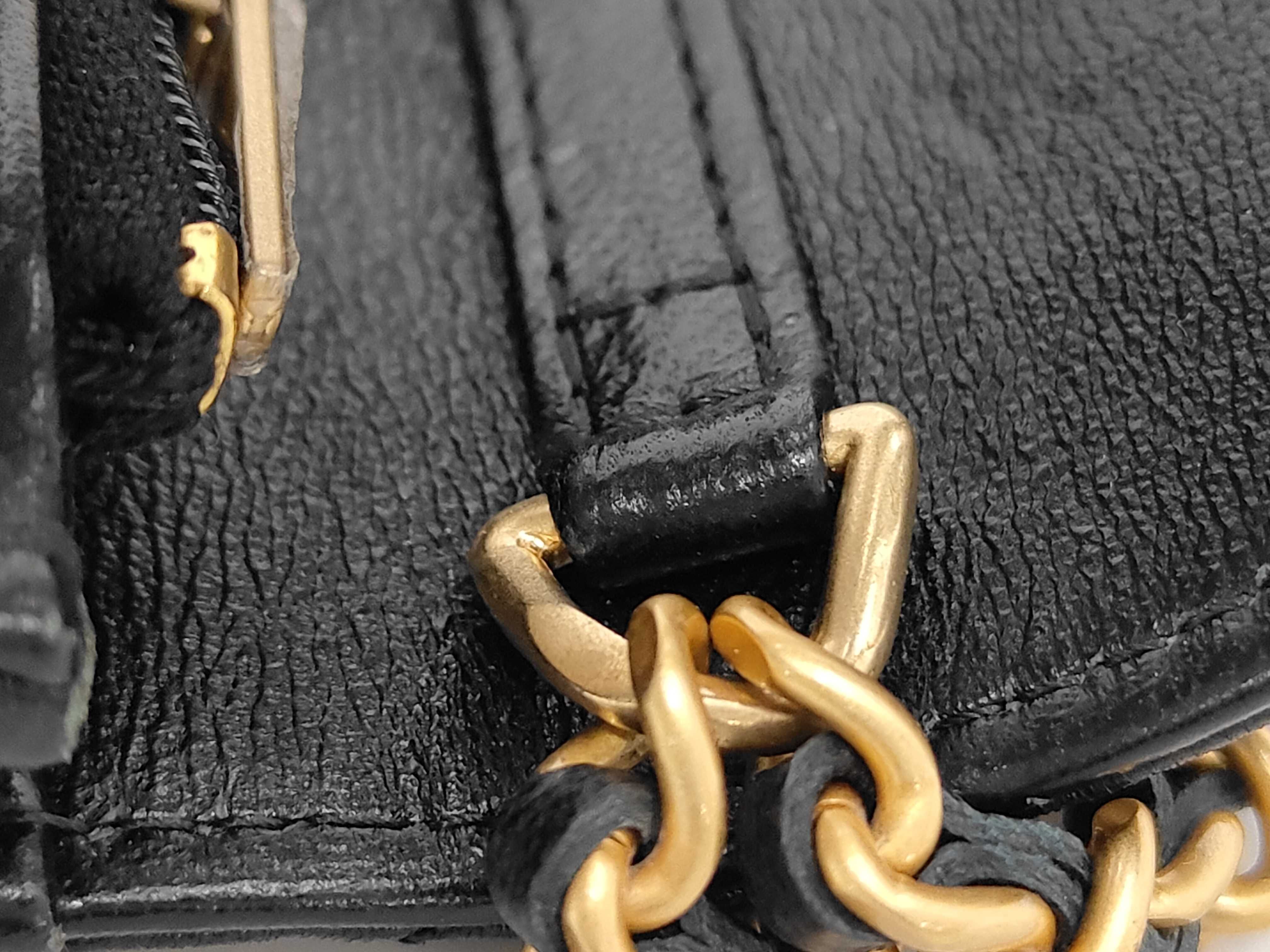 Matelassé Chain Wallet, Black Lambskin, Chain Coco Mark, Gold Hardware, Shoulder Bag — view 7