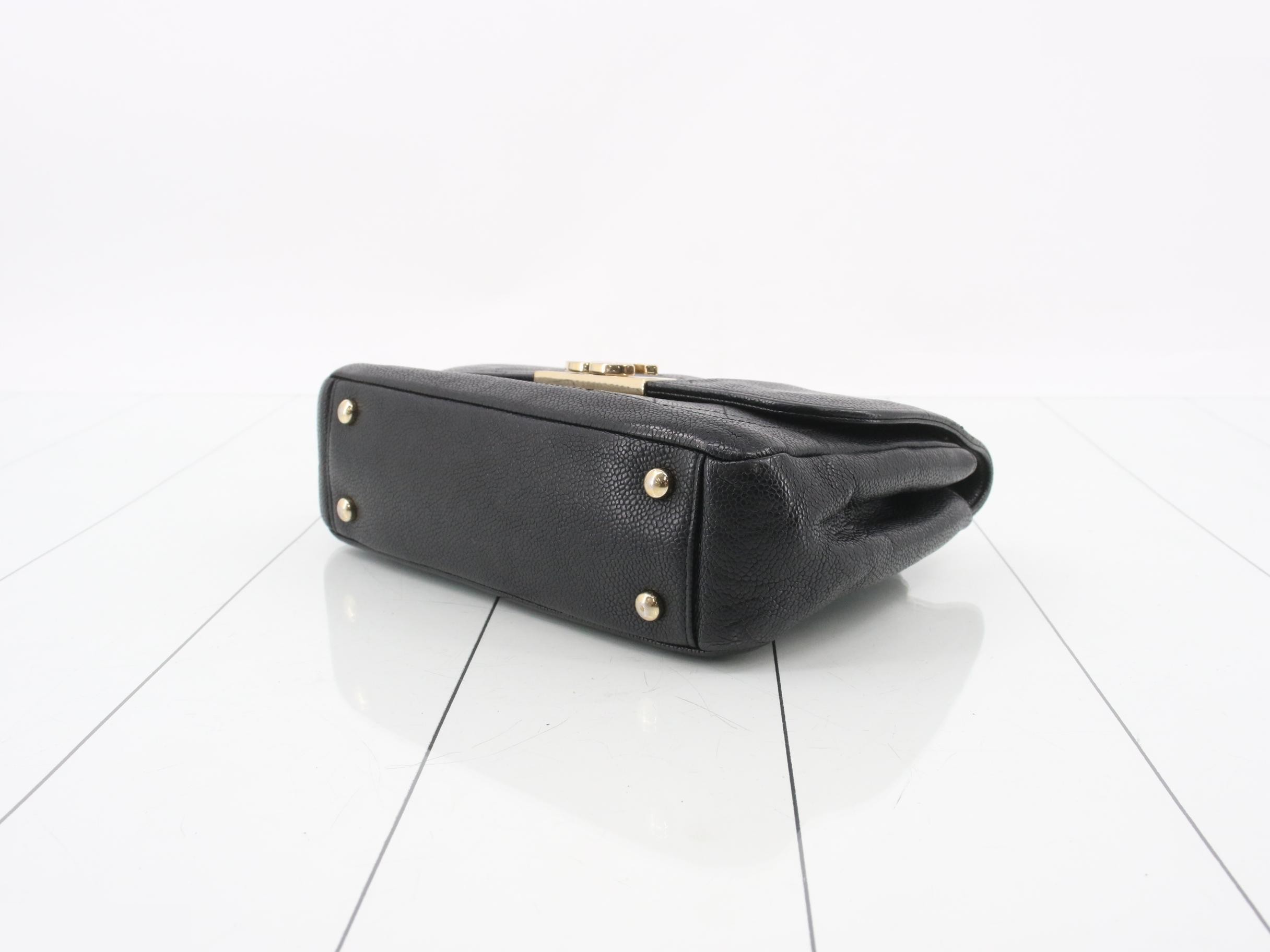 Caviar leather, Coco Mark hardware, chain shoulder bag, black — view 6
