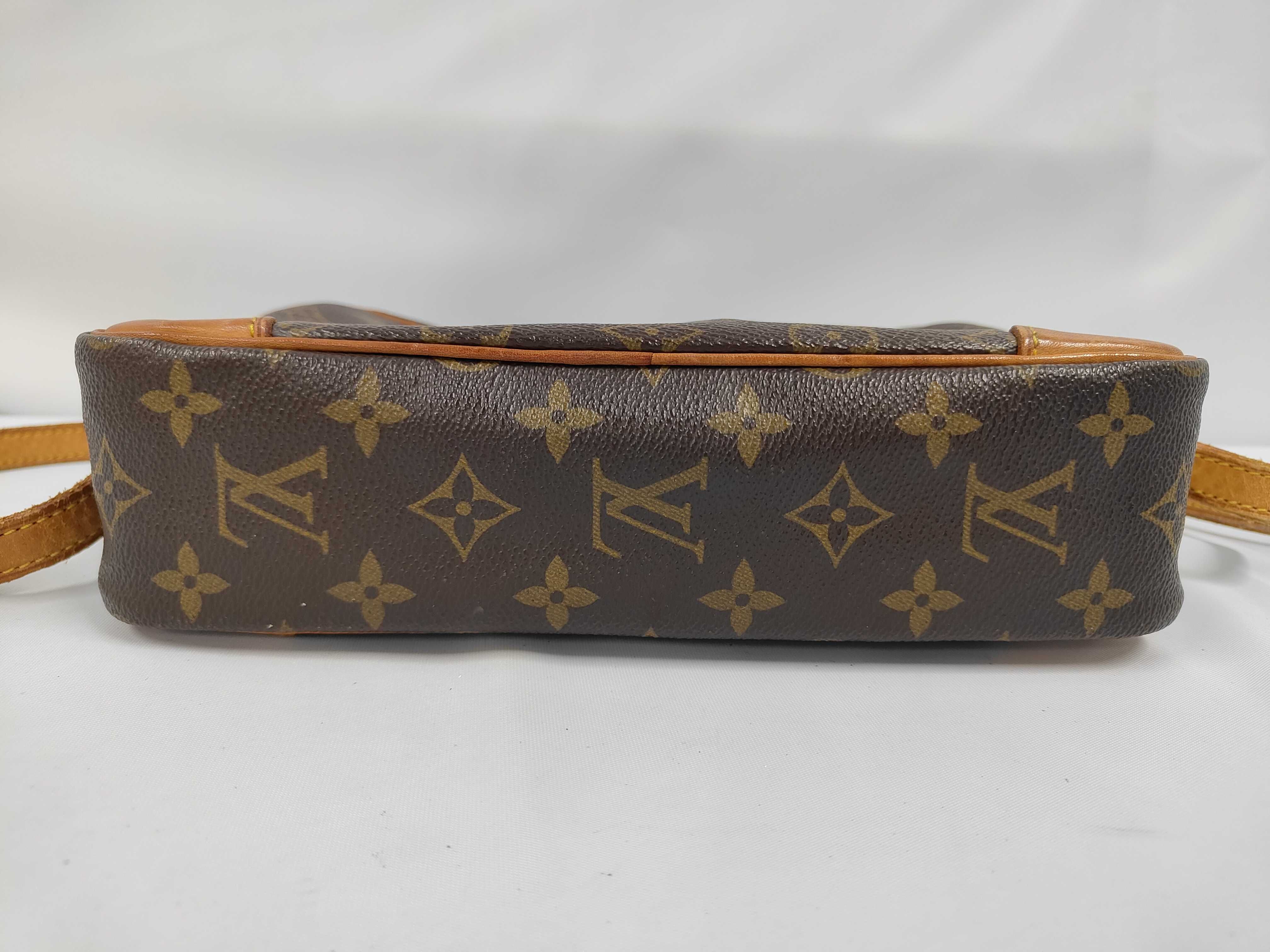M51274 Monogram Trocadero PM Shoulder Bag — view 3