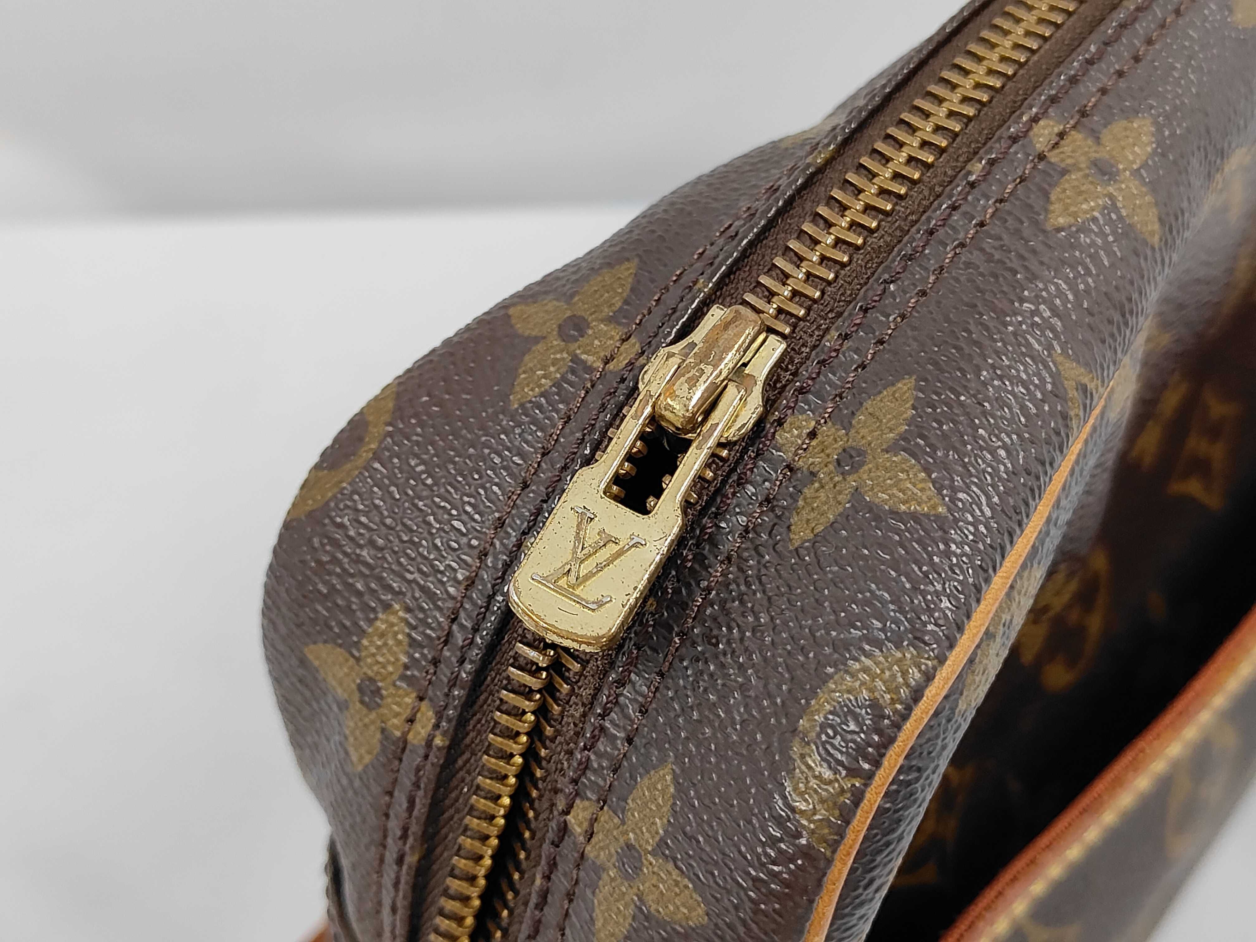 M51274 Monogram Trocadero PM Shoulder Bag — view 7