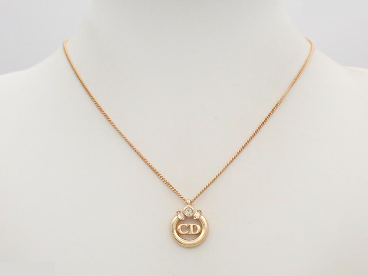 Other lines: Precious metal necklaces and pendants, chain approximately 42cm. — view 3