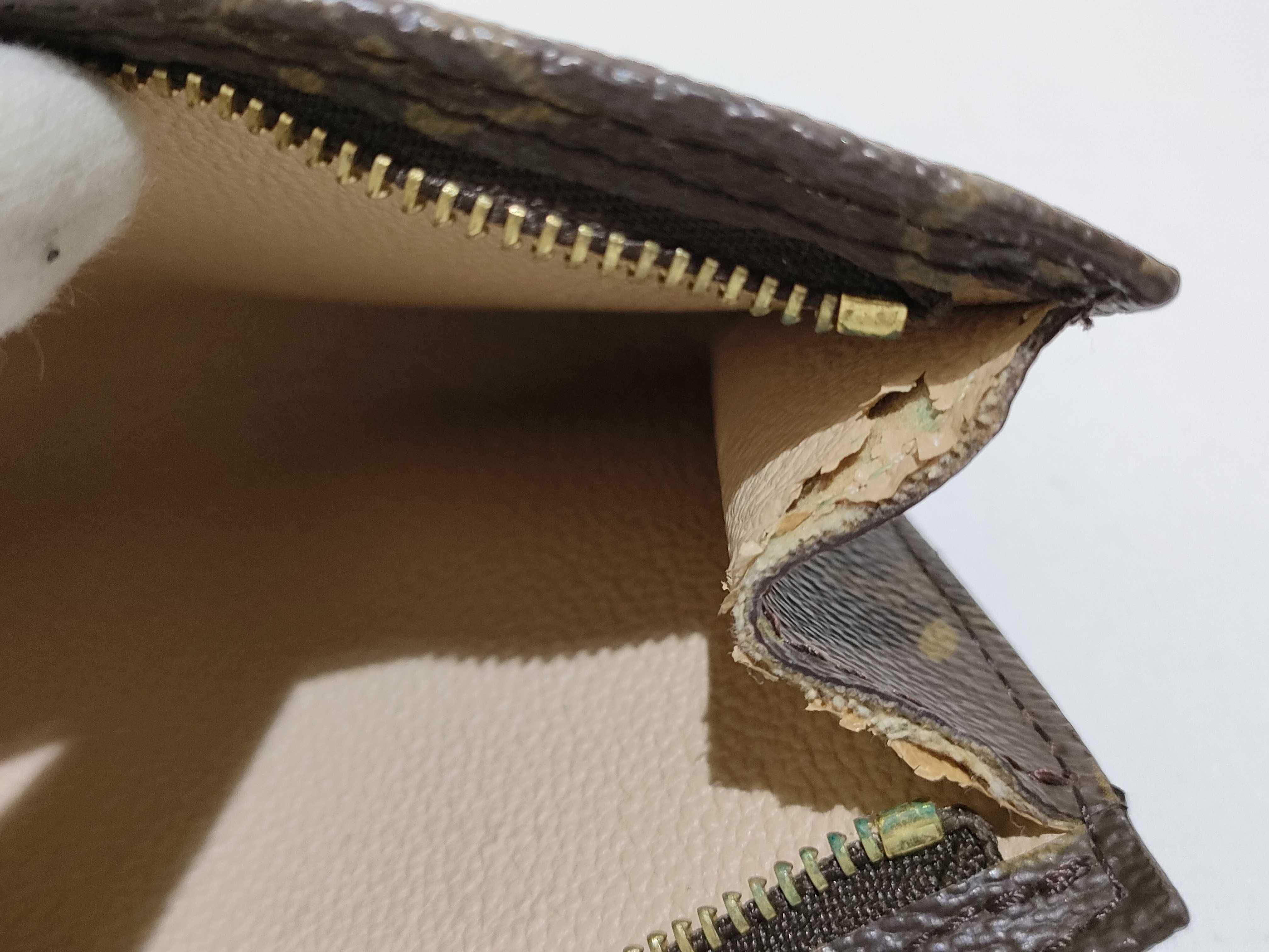 Monogram Bucket PM with attached pouch FL0061 Pouch — view 10