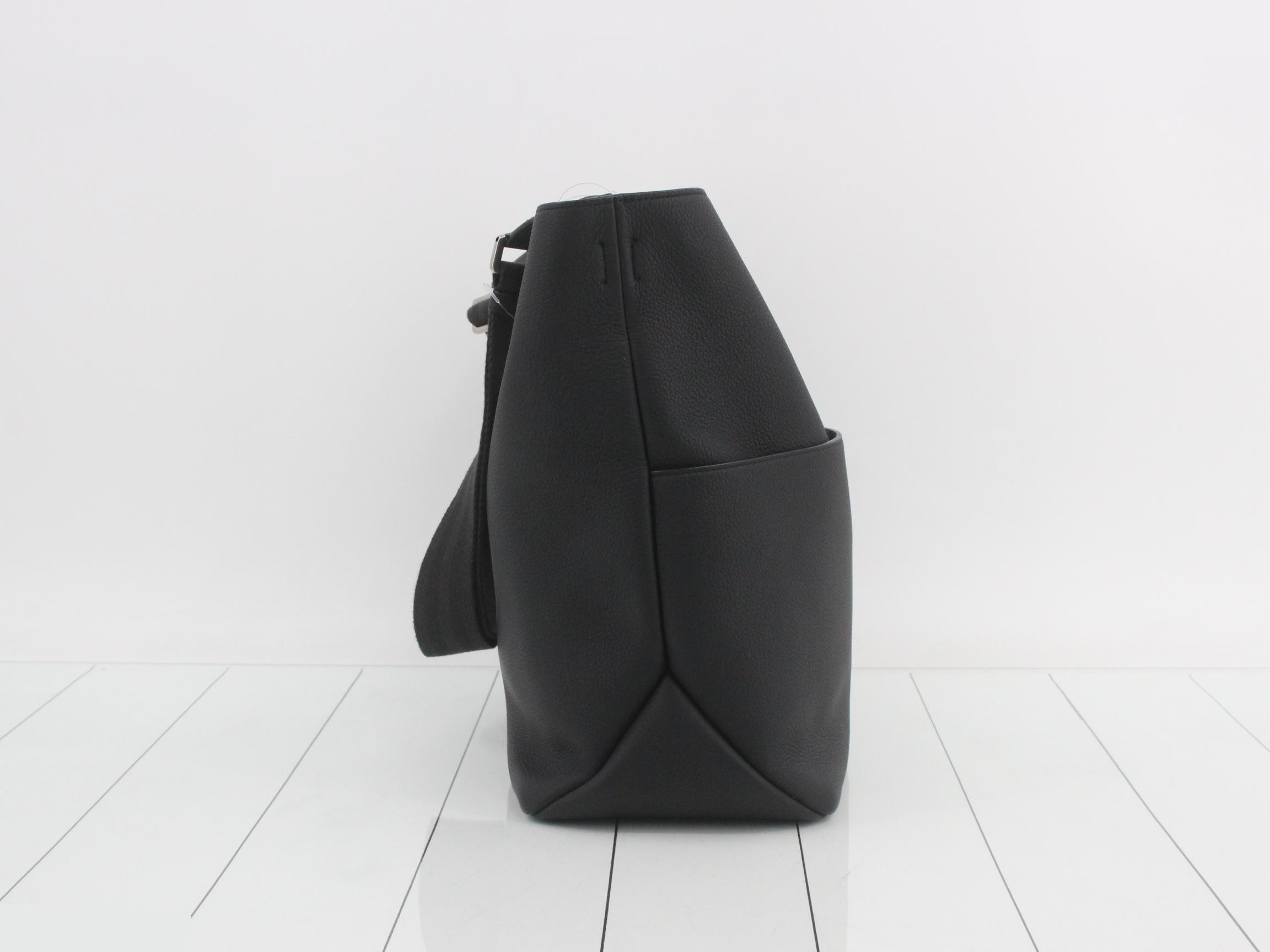 Current model: Oblique Vertical Hobo Bag — view 4