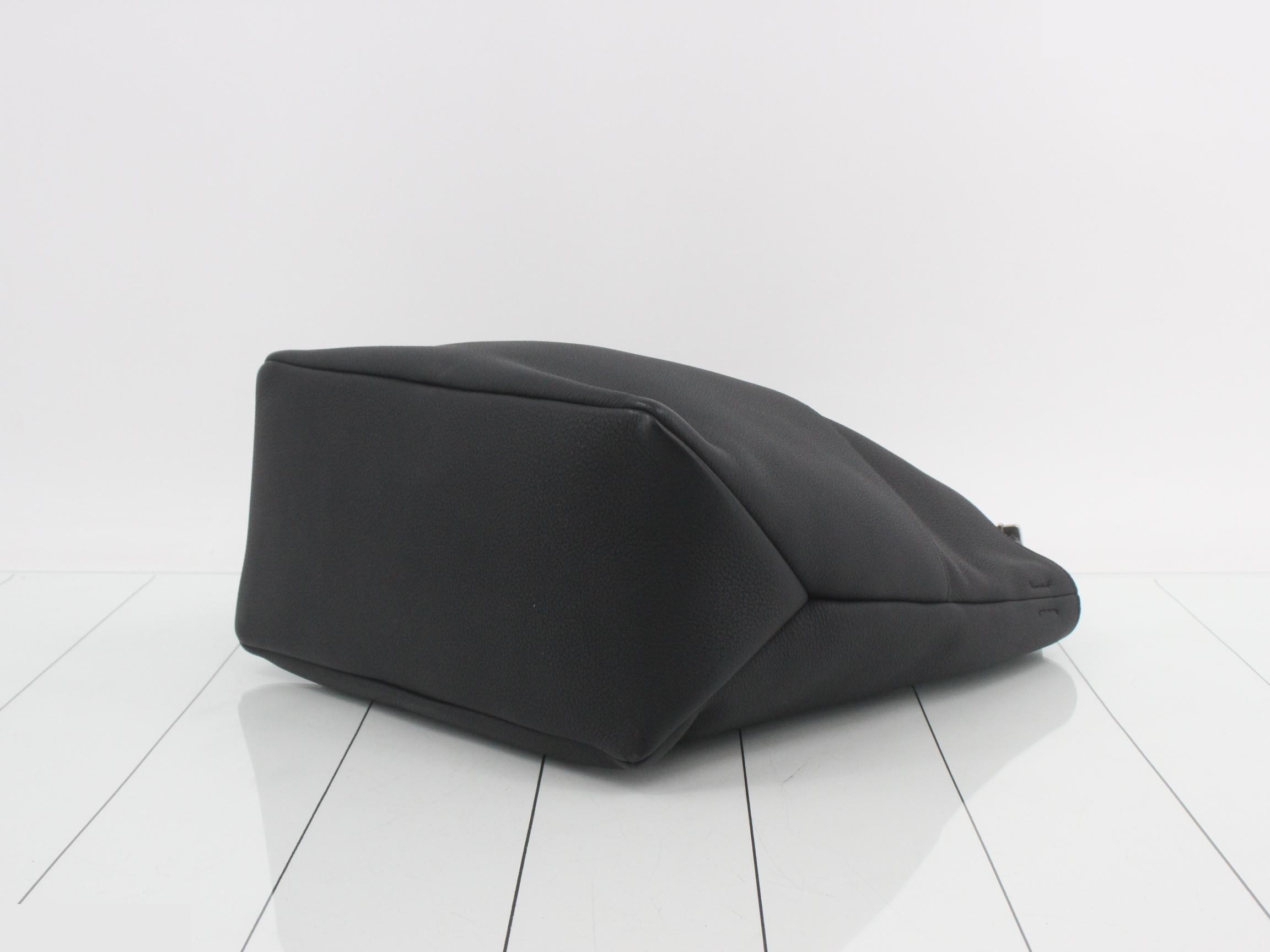 Current model: Oblique Vertical Hobo Bag — view 6