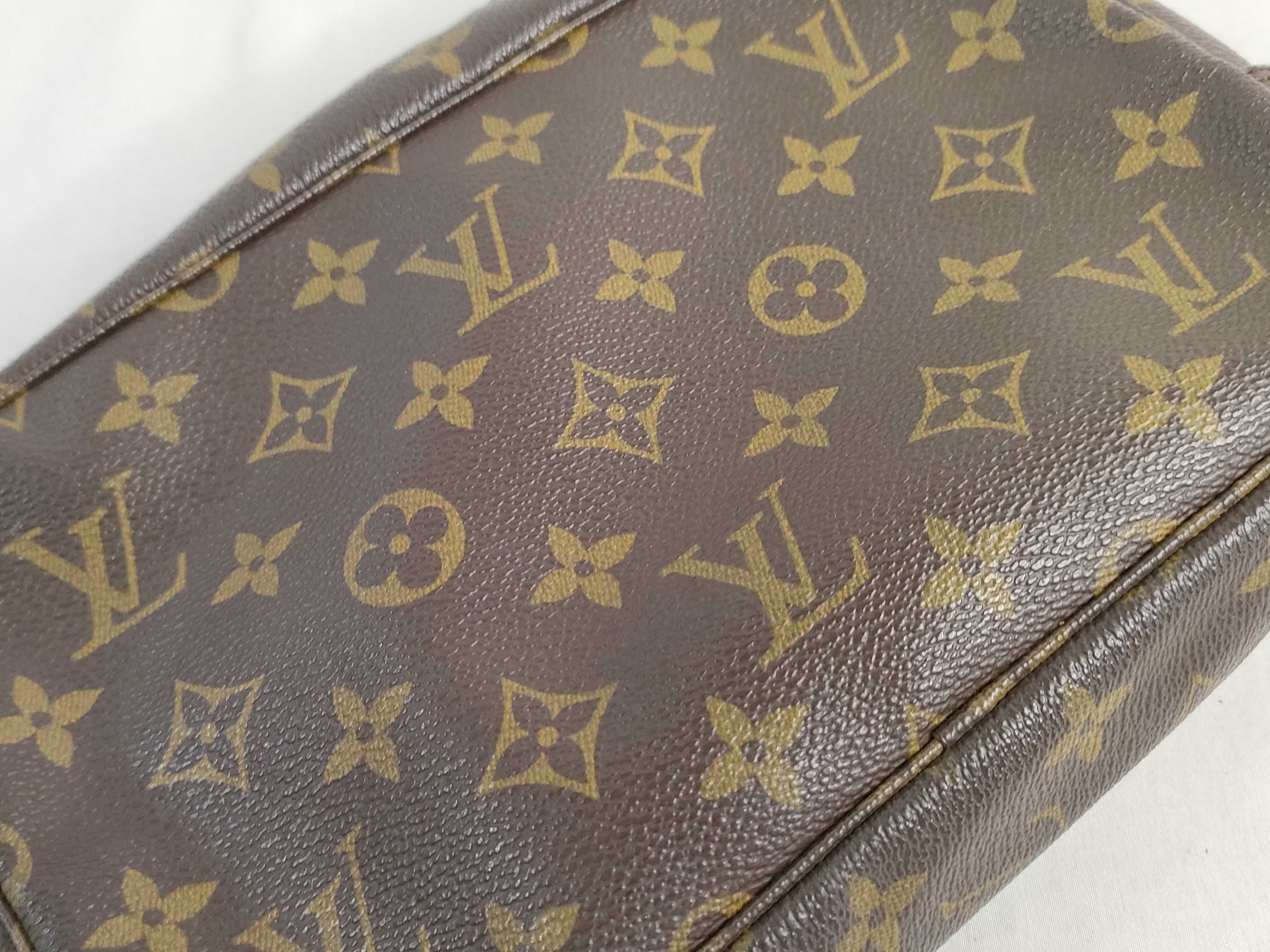 Monogram Louis Vuitton Monogram Trousseau Toilette Pouch — view 12