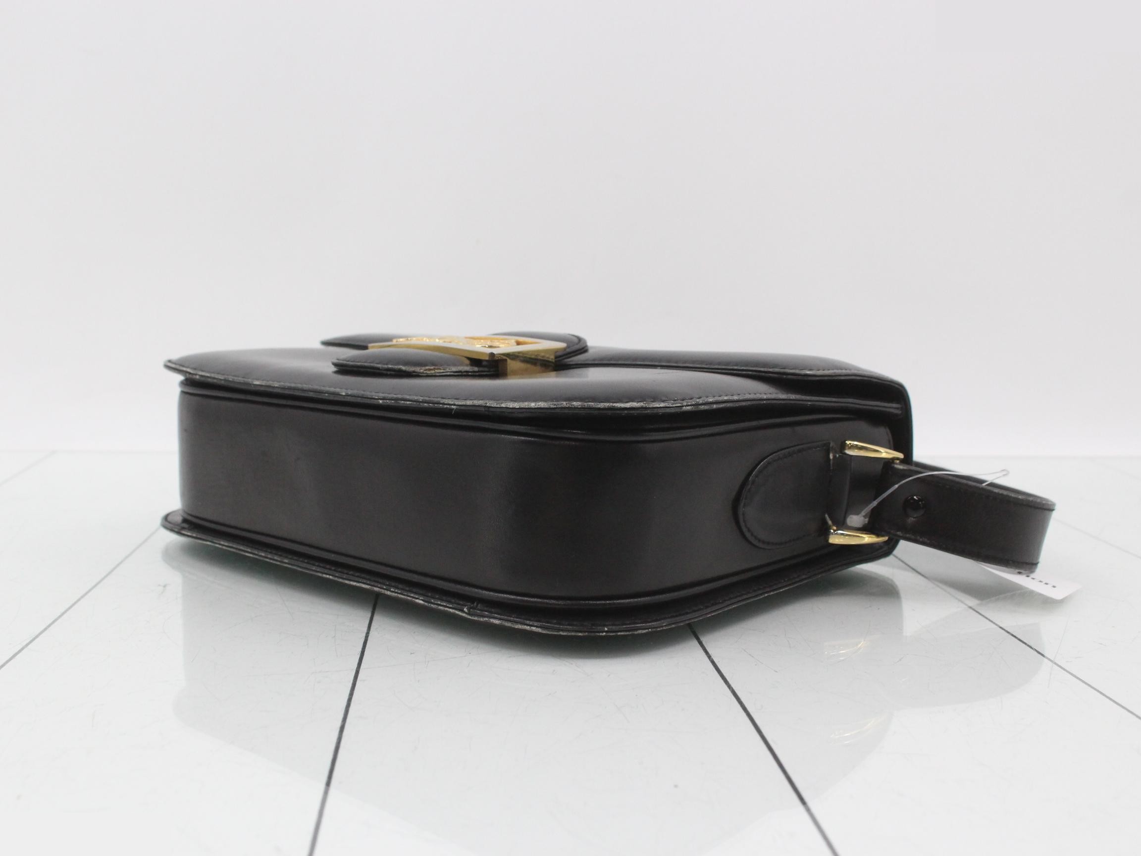 Shoulder bag, carriage hardware, black leather — view 6